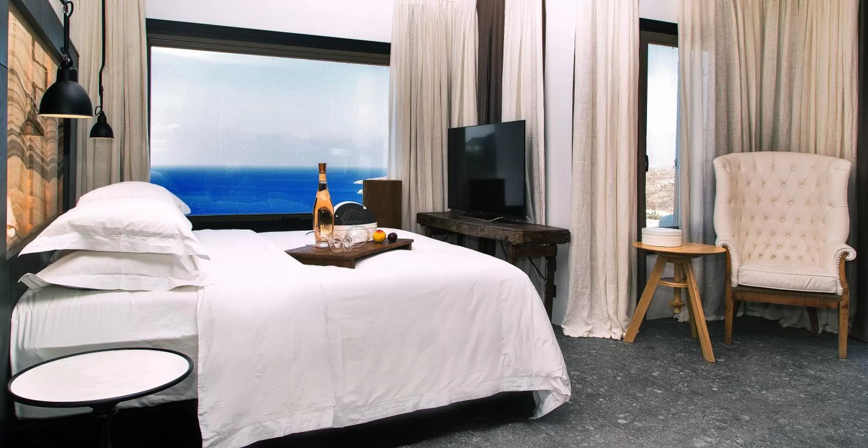 Bedroom in Myconian Avaton - Design Hotels