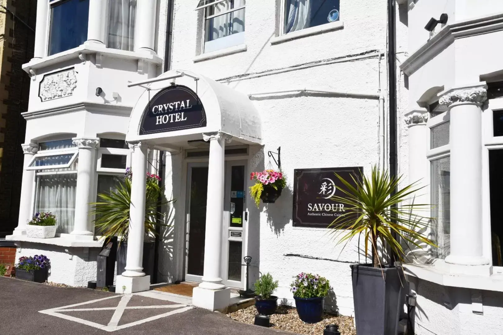 Property building in Crystal Hotel & Savour Property building in Crystal Hotel & Savour