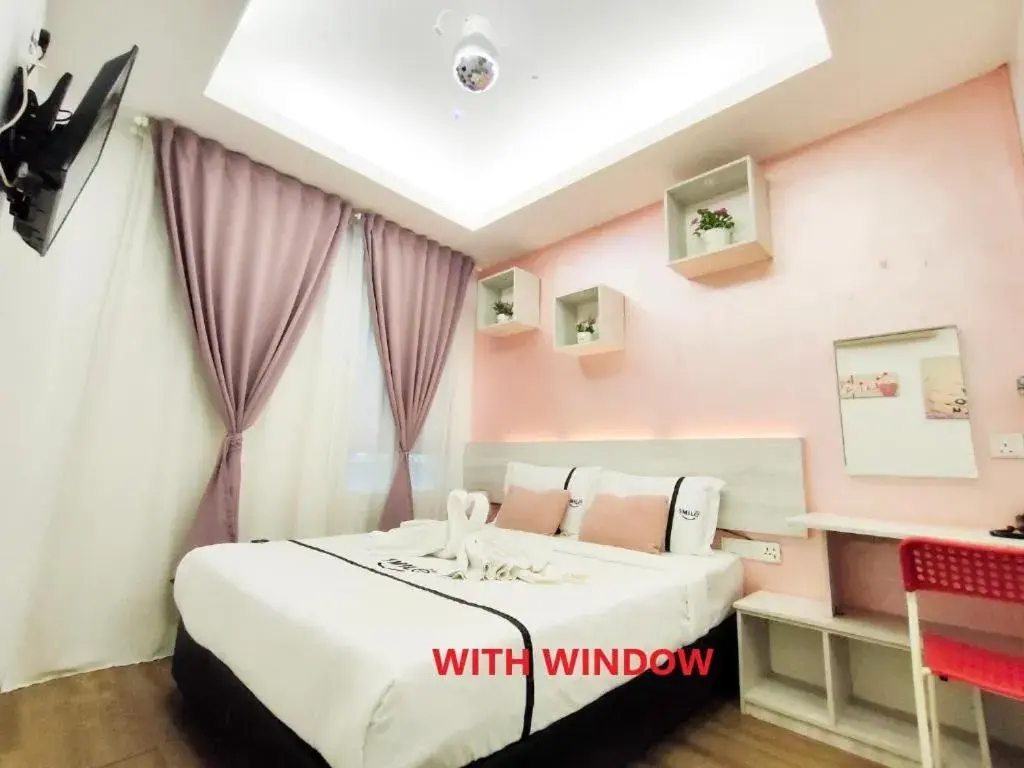 Bed in Smile Hotel Danau Kota