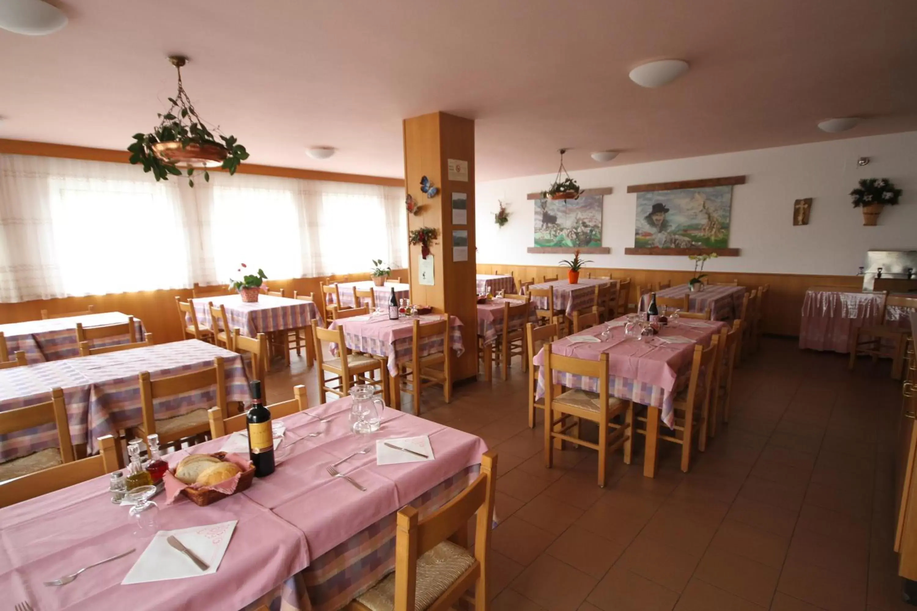 Restaurant/Places to Eat in Locanda La Ruscoletta