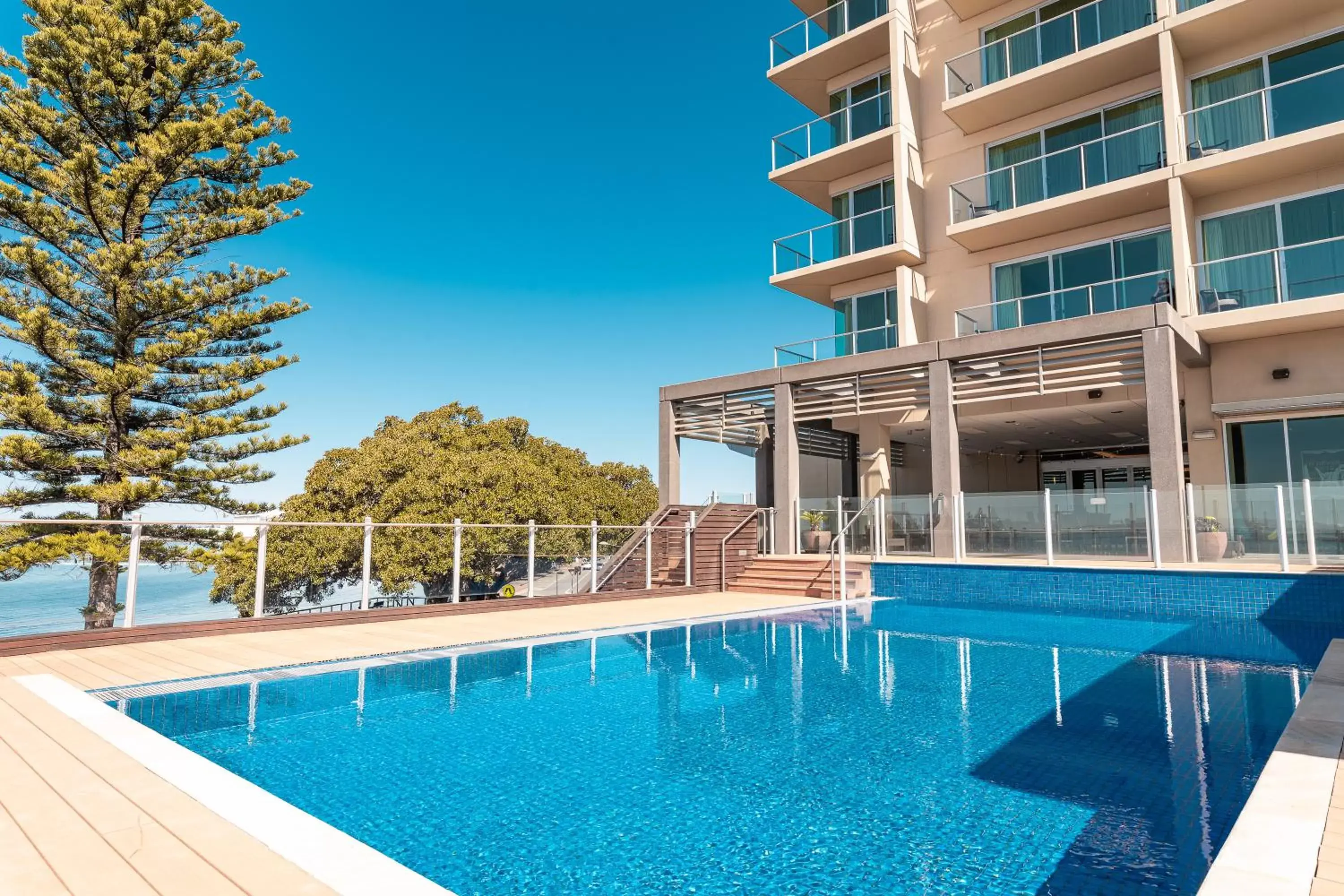 Property building, Swimming Pool in Port Lincoln Hotel