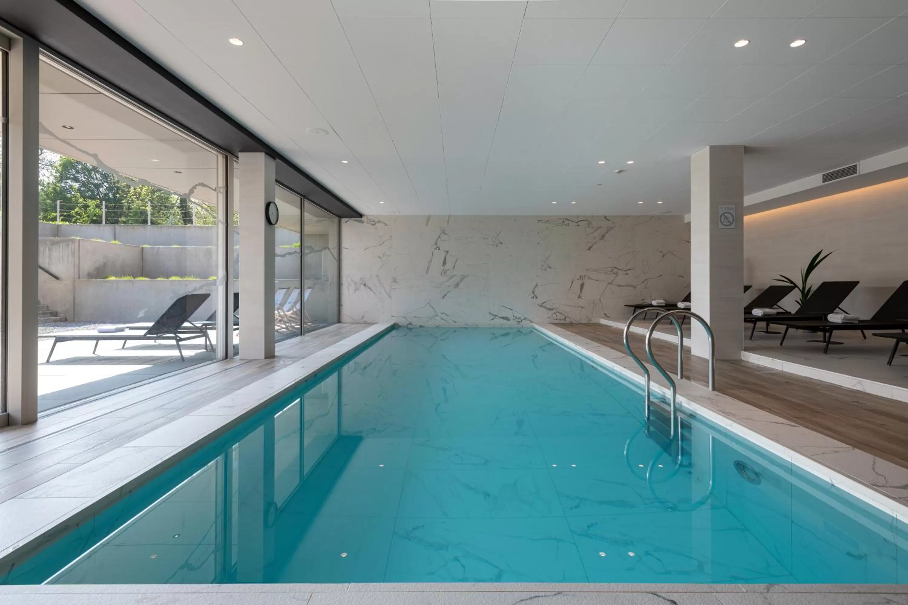 Swimming pool in Martin's Rentmeesterij