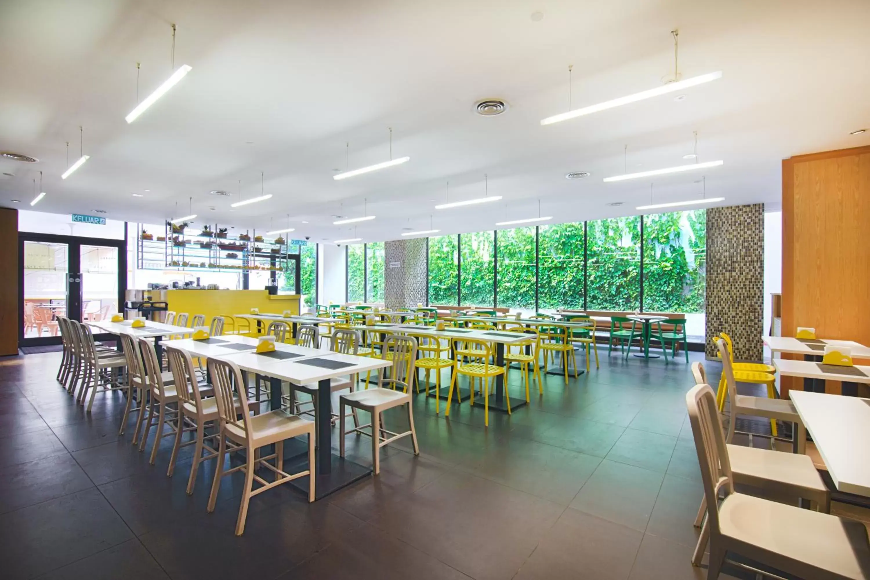 Restaurant/places to eat in MU Hotel Restaurant/places to eat in MU Hotel