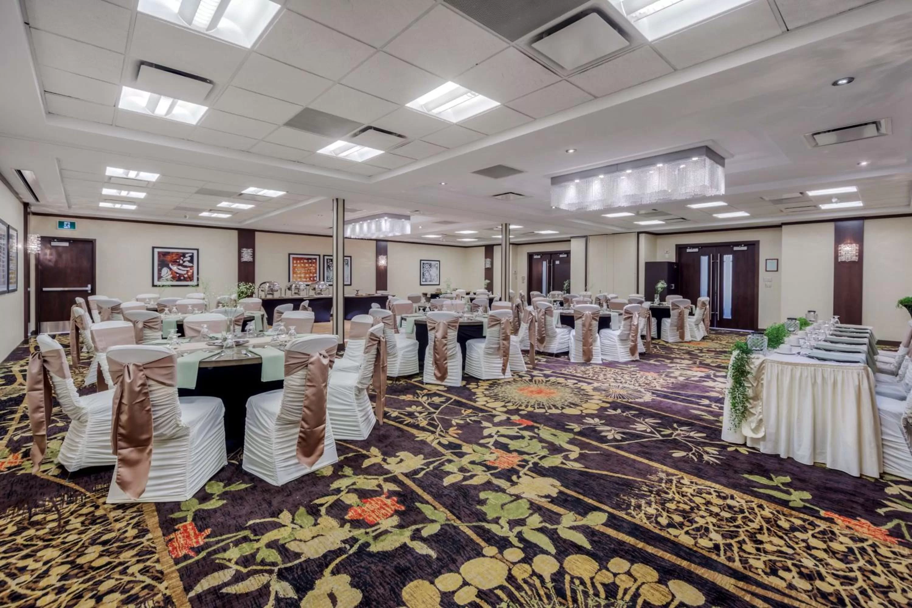 Banquet/Function facilities in Best Western Plus Edmonton Airport Hotel
