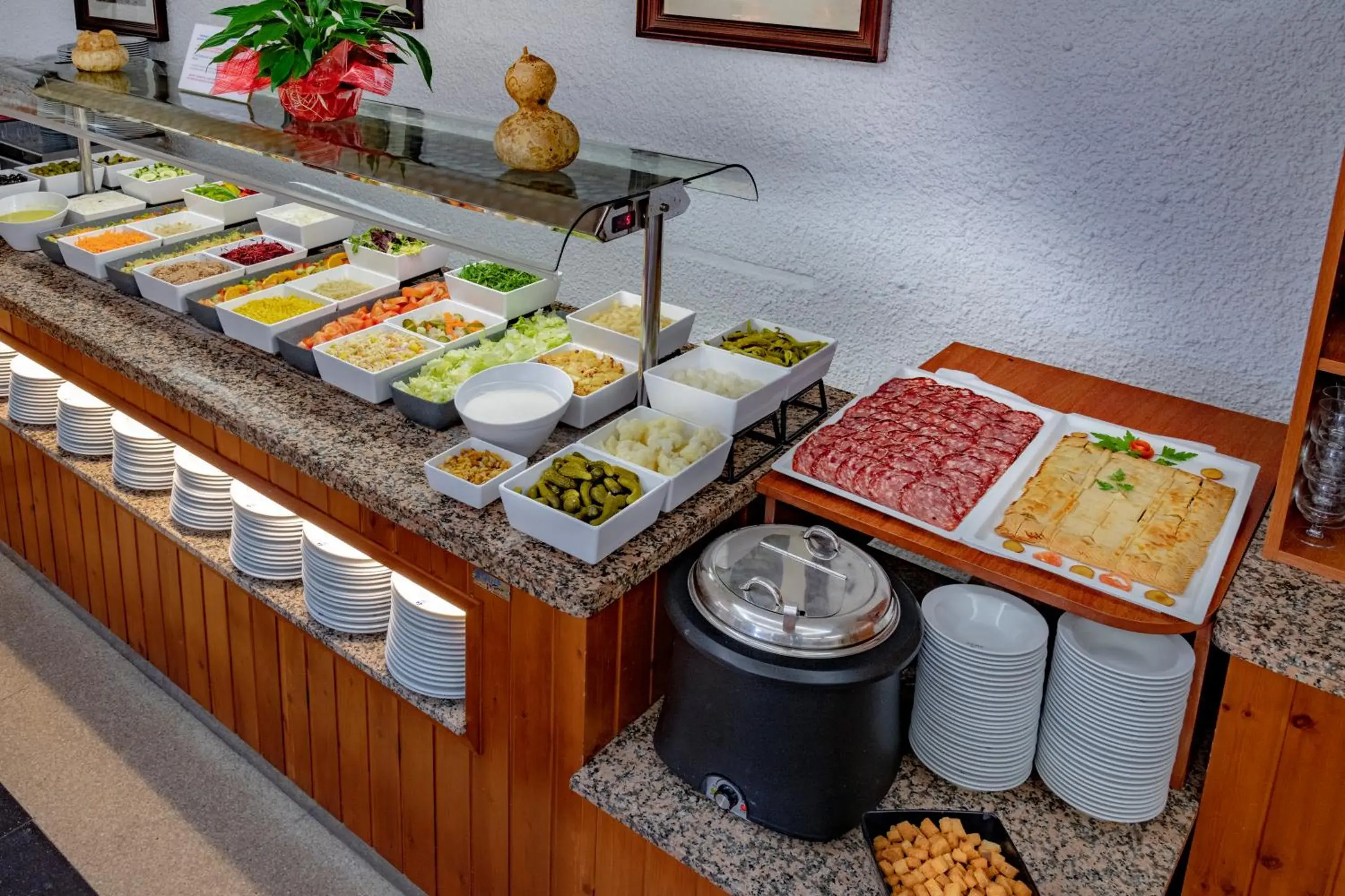 Restaurant/places to eat in Hotel GHT Neptuno-Tossa & Venus SPA Restaurant/places to eat in Hotel GHT Neptuno-Tossa & Venus SPA