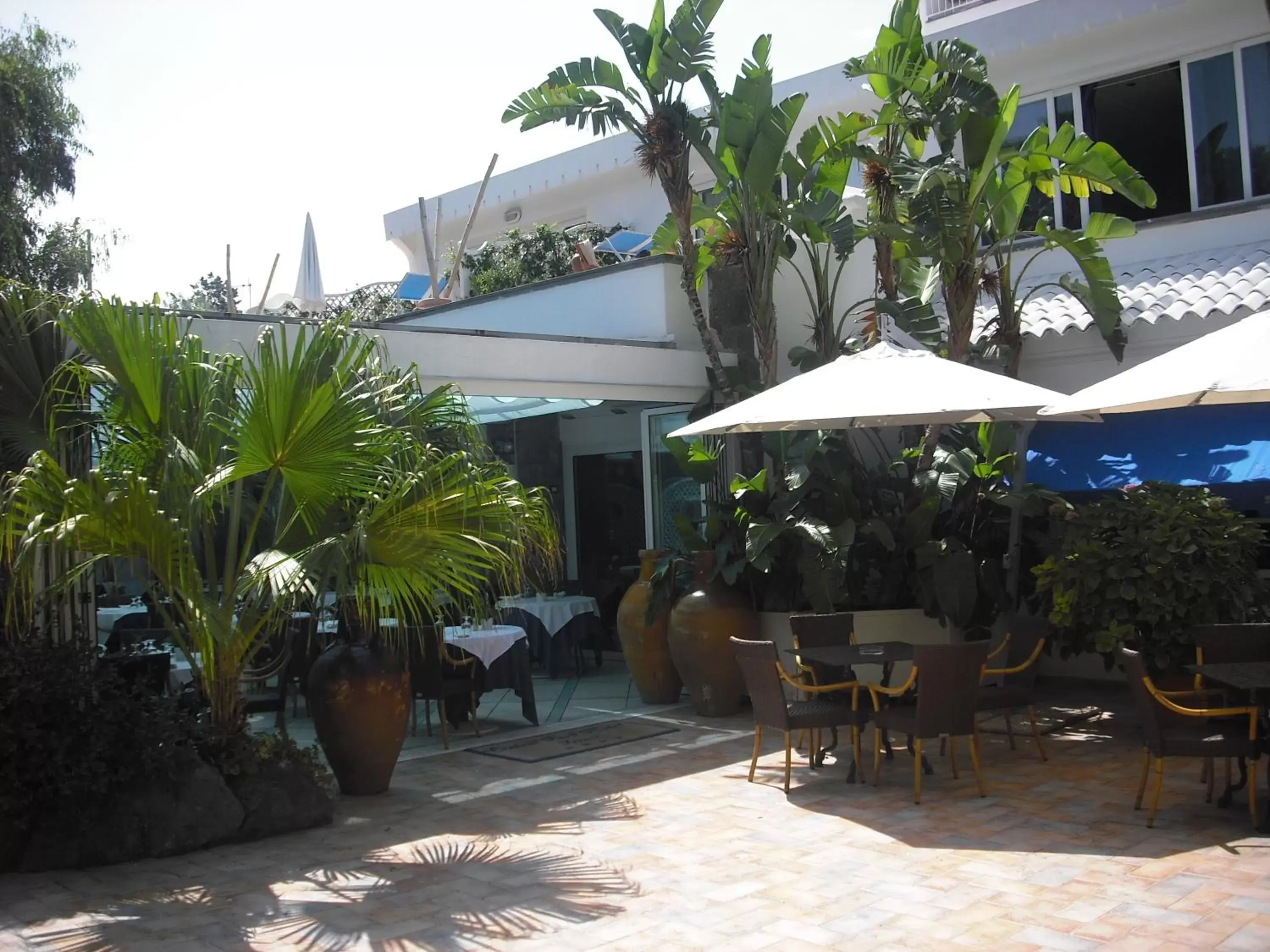 Facade/entrance in Central Park Terme Facade/entrance in Central Park Terme