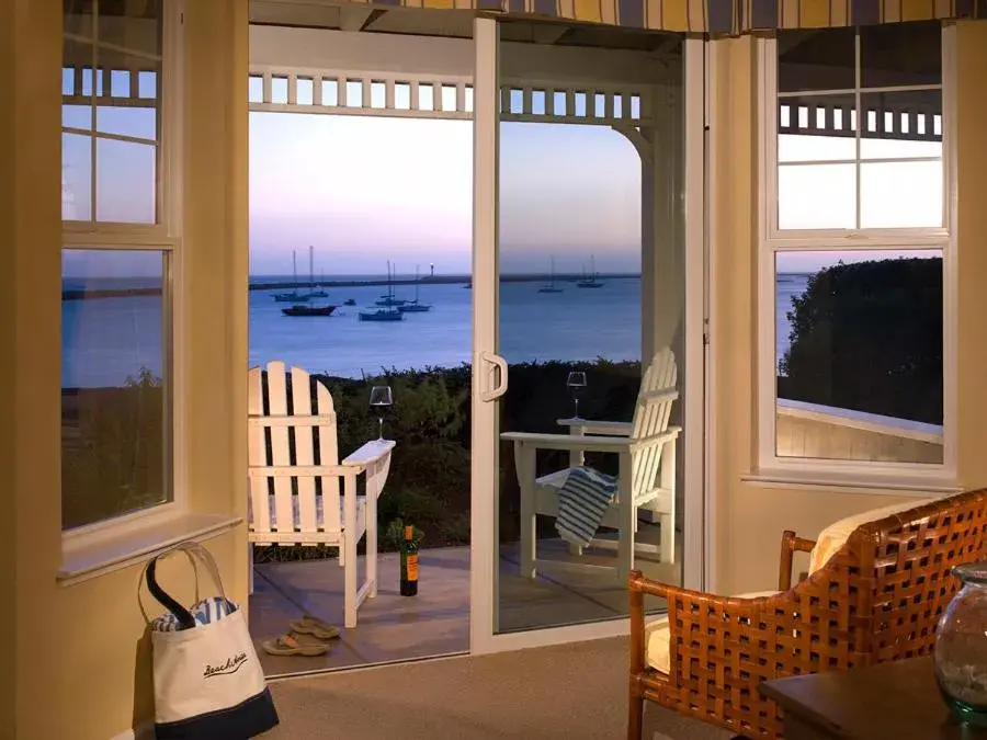 Balcony/Terrace in Beach House Half Moon Bay