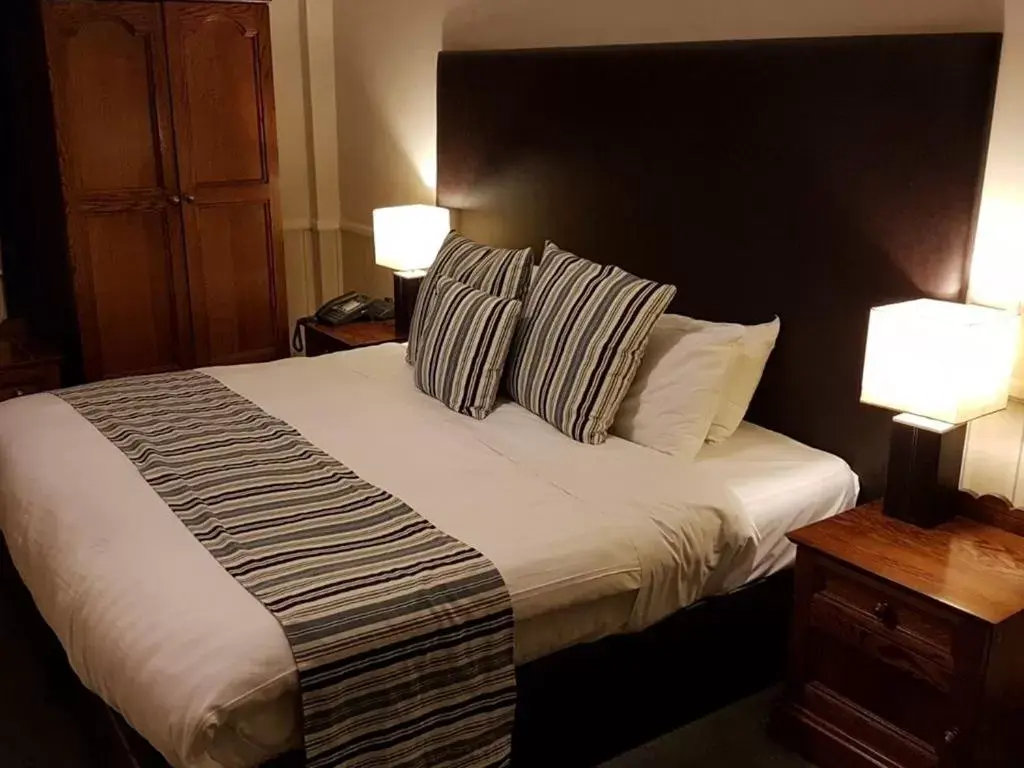 King Room in Dunkerley's Hotel and Restaurant