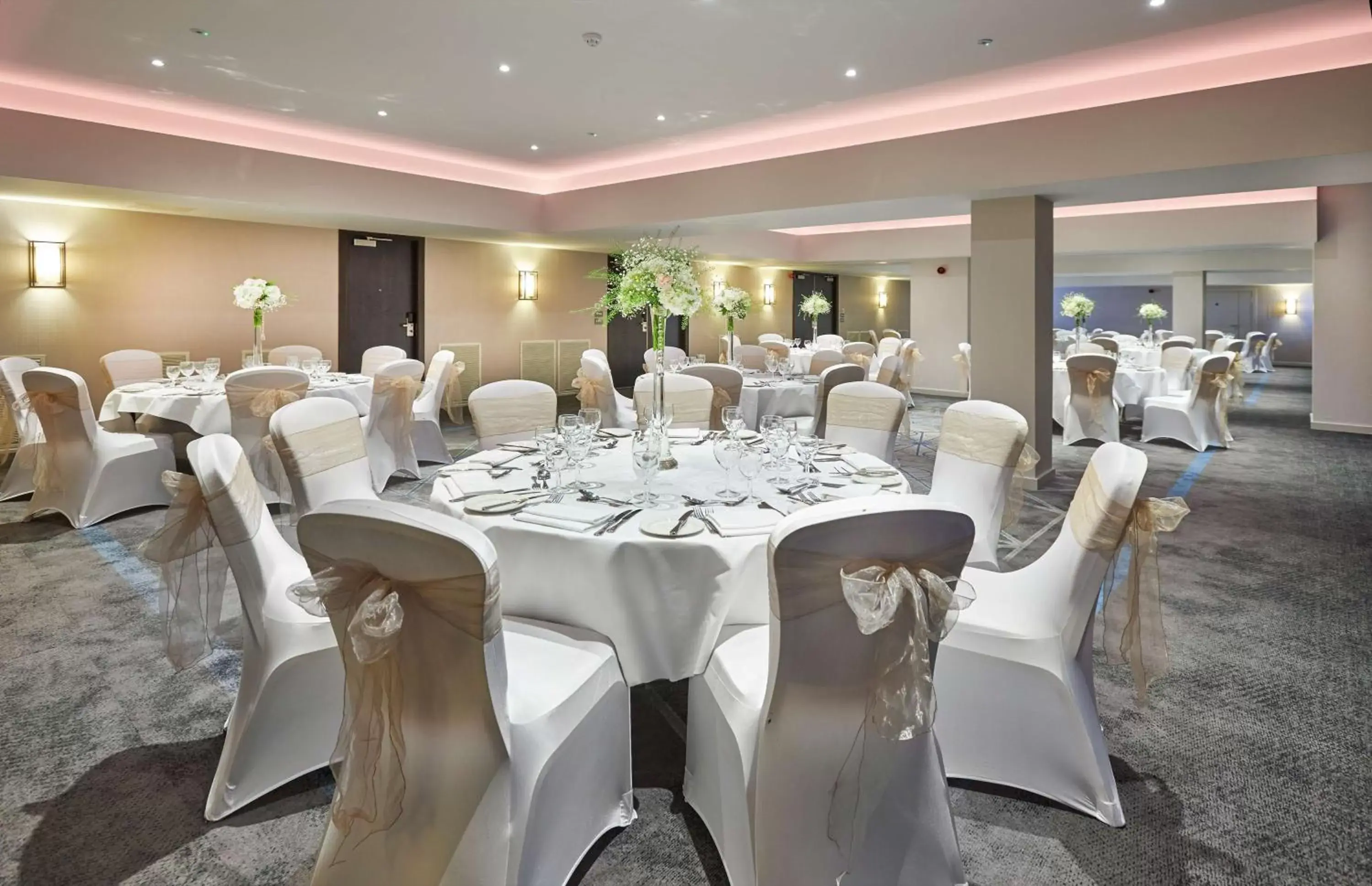 Meeting/conference room, Banquet Facilities in DoubleTree by Hilton London – Docklands Riverside