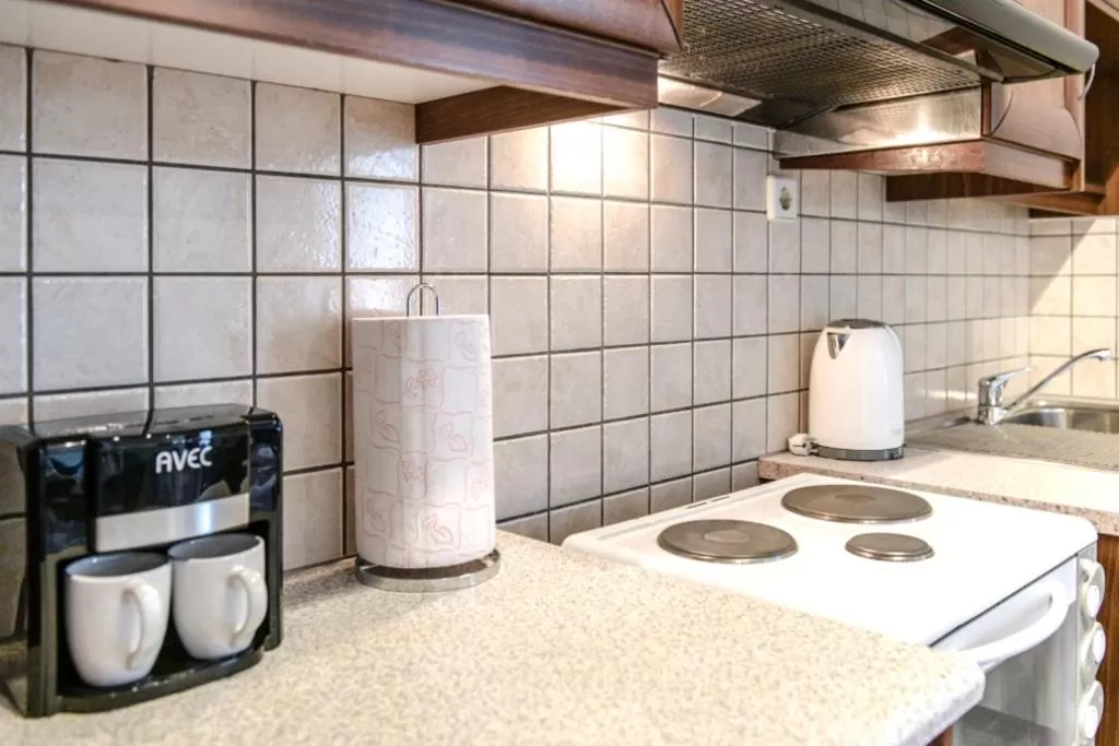 Coffee/tea facilities in V & G Cozy Apartments