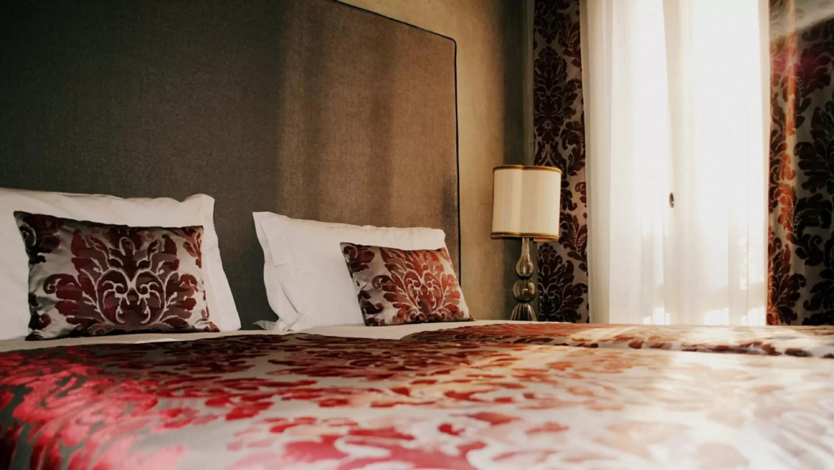 Bed in Palazzo del Giglio Bed in Palazzo del Giglio