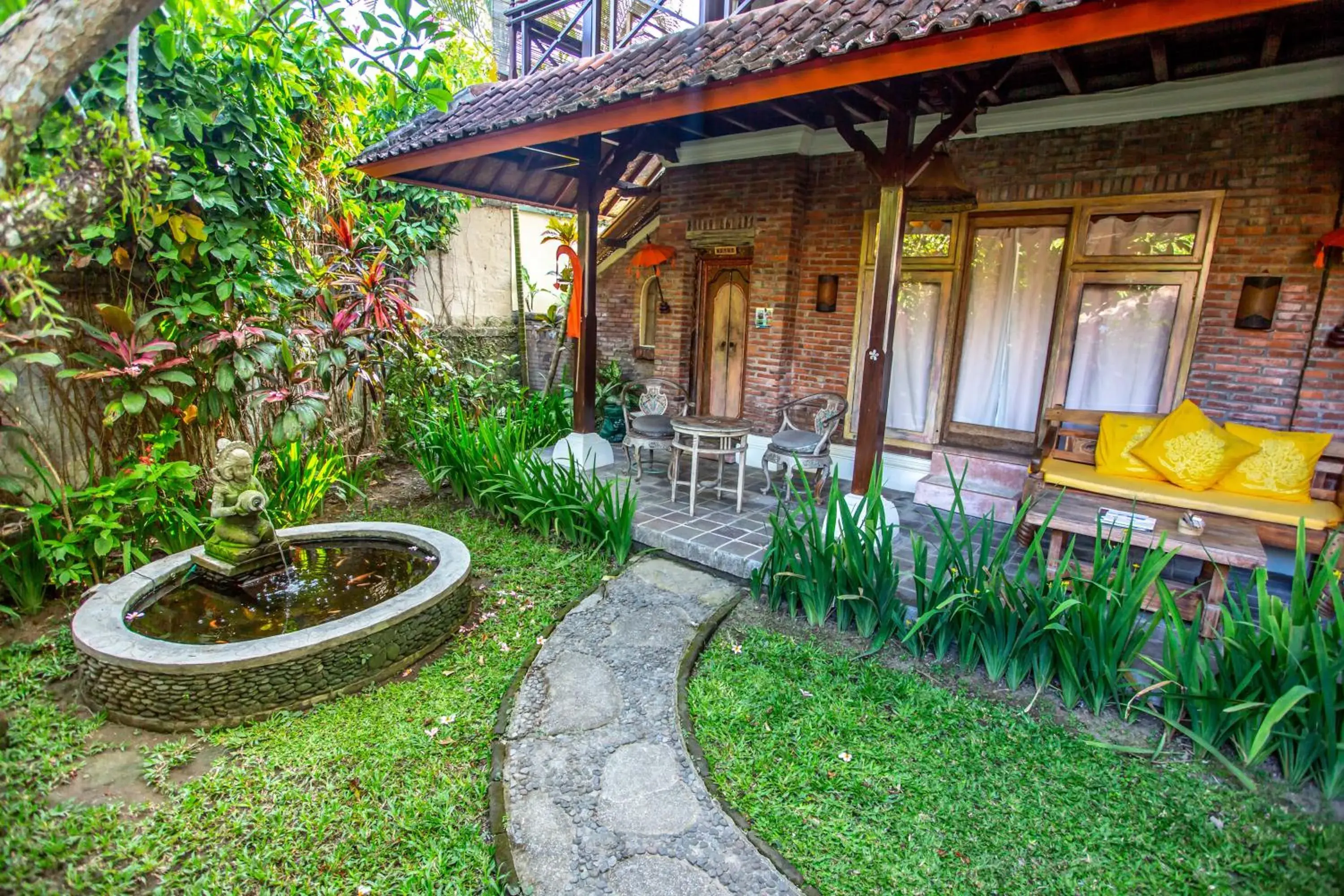 Balcony/Terrace, Garden in Swasti Eco Cottages