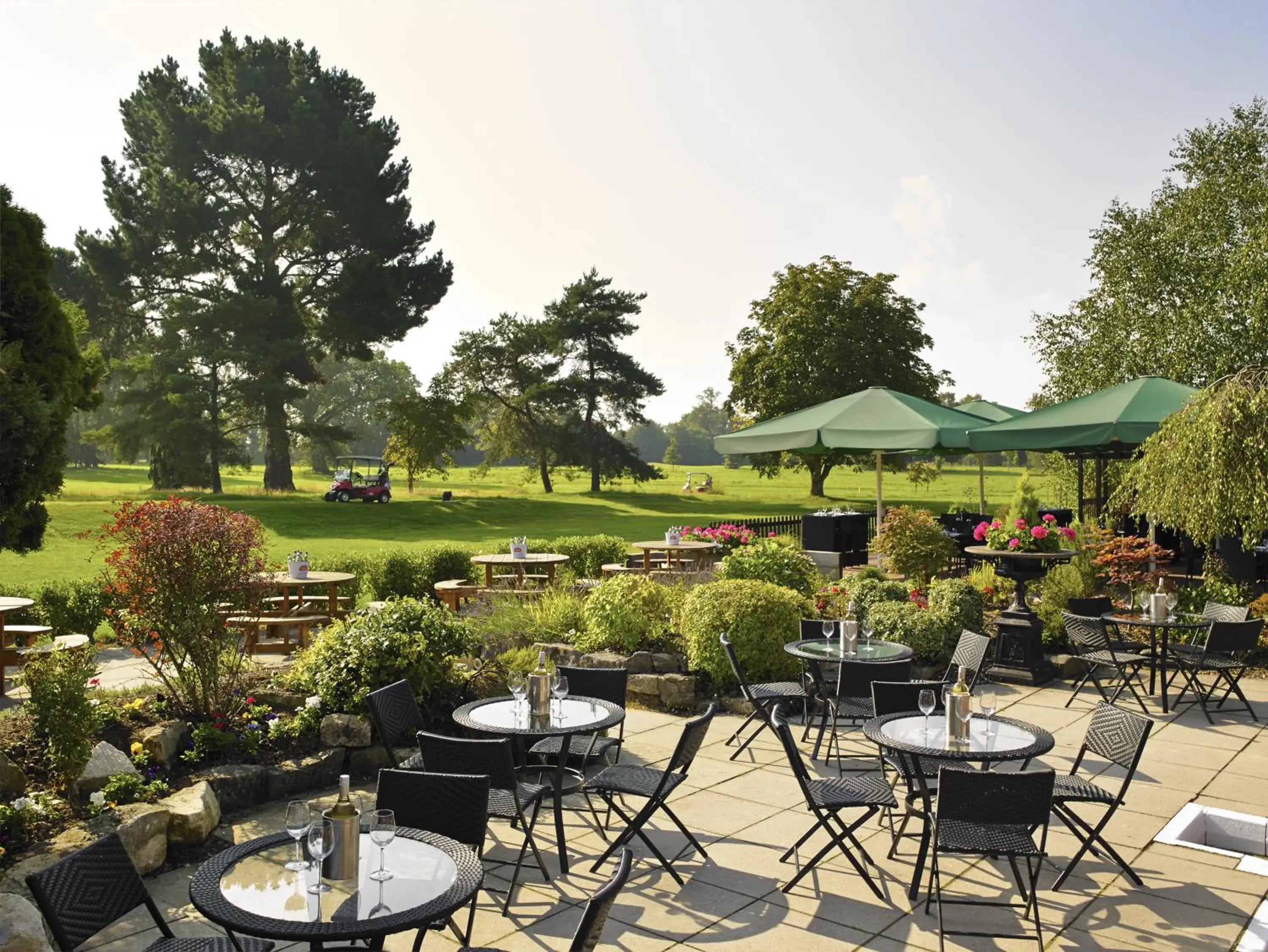 Facade/entrance in Meon Valley Hotel, Golf & Country Club