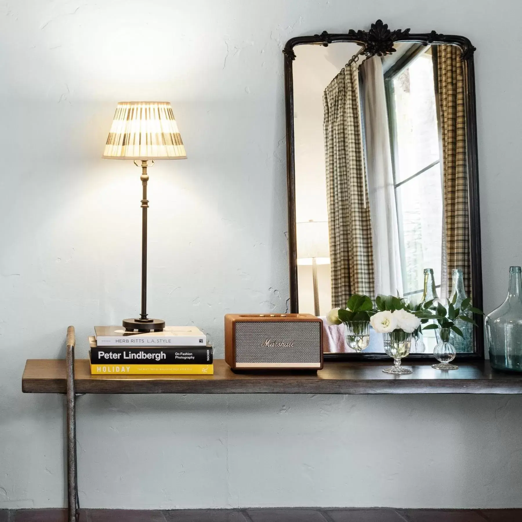 Bedroom in Palihouse Santa Barbara Bedroom in Palihouse Santa Barbara