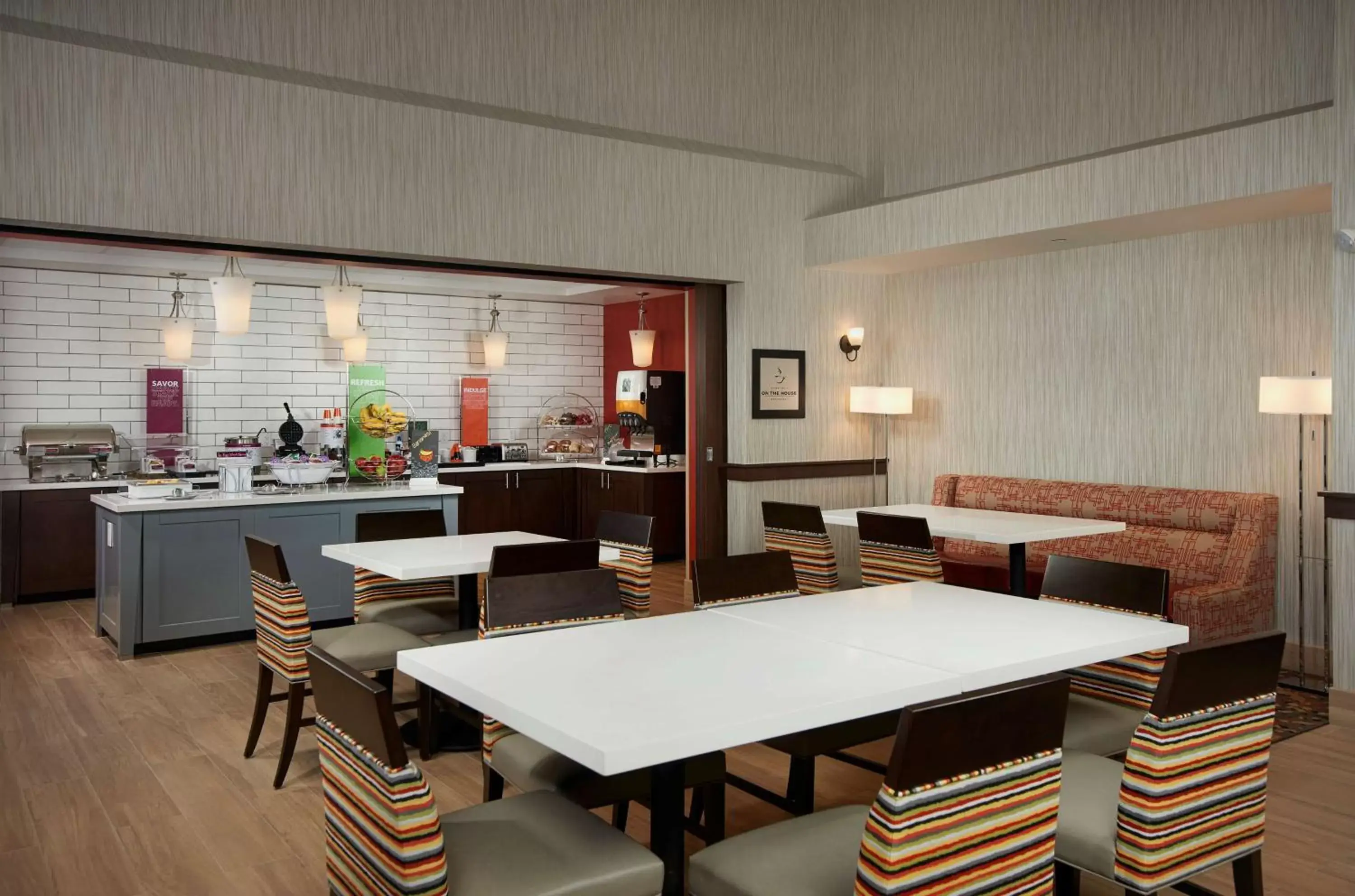Breakfast, Restaurant/Places to Eat in Hampton Inn & Suites Scottsdale On Shea Blvd