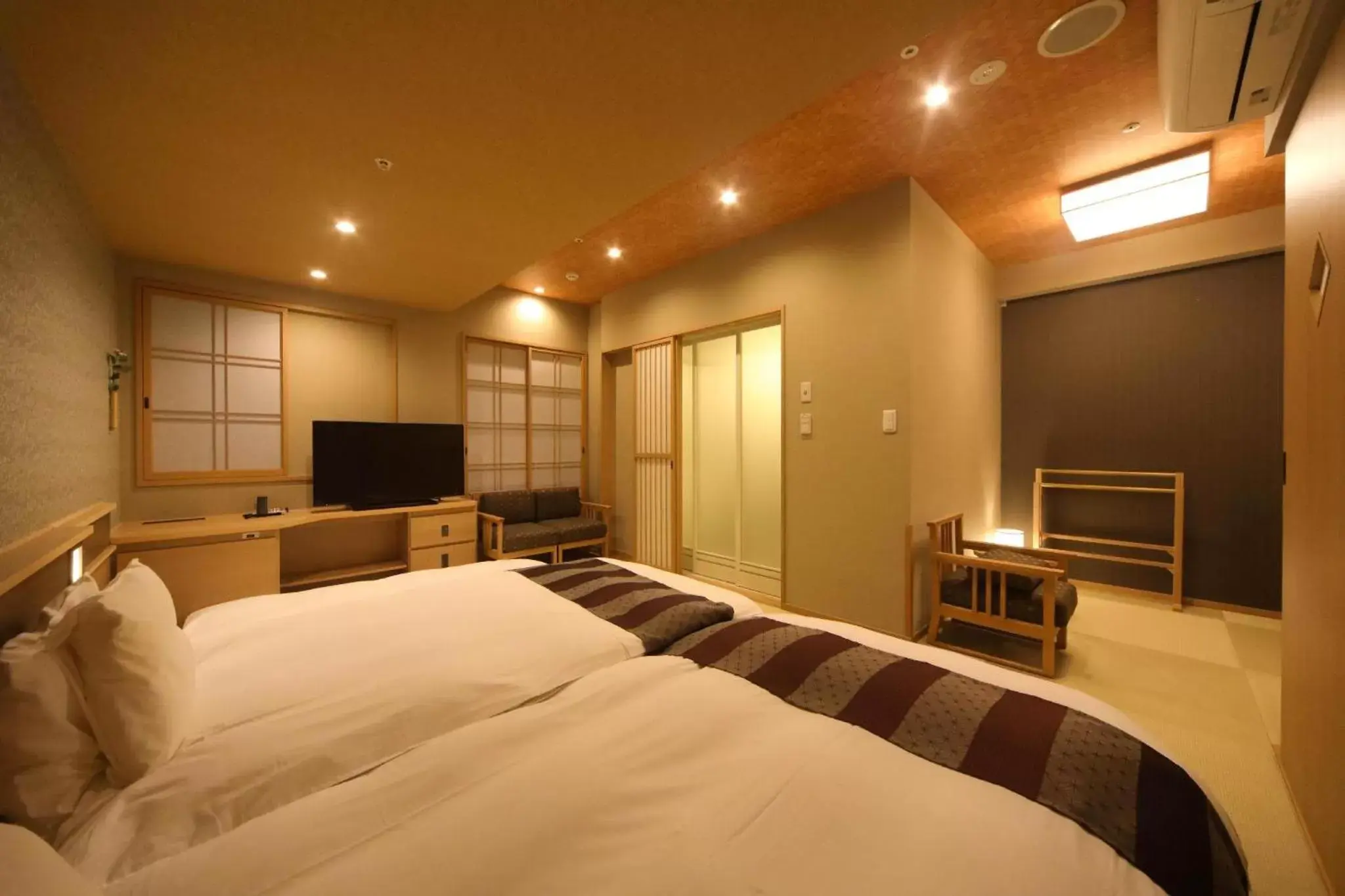 Photo of the whole room, TV/Entertainment Center in Onyado Nono Namba Natural Hot Spring