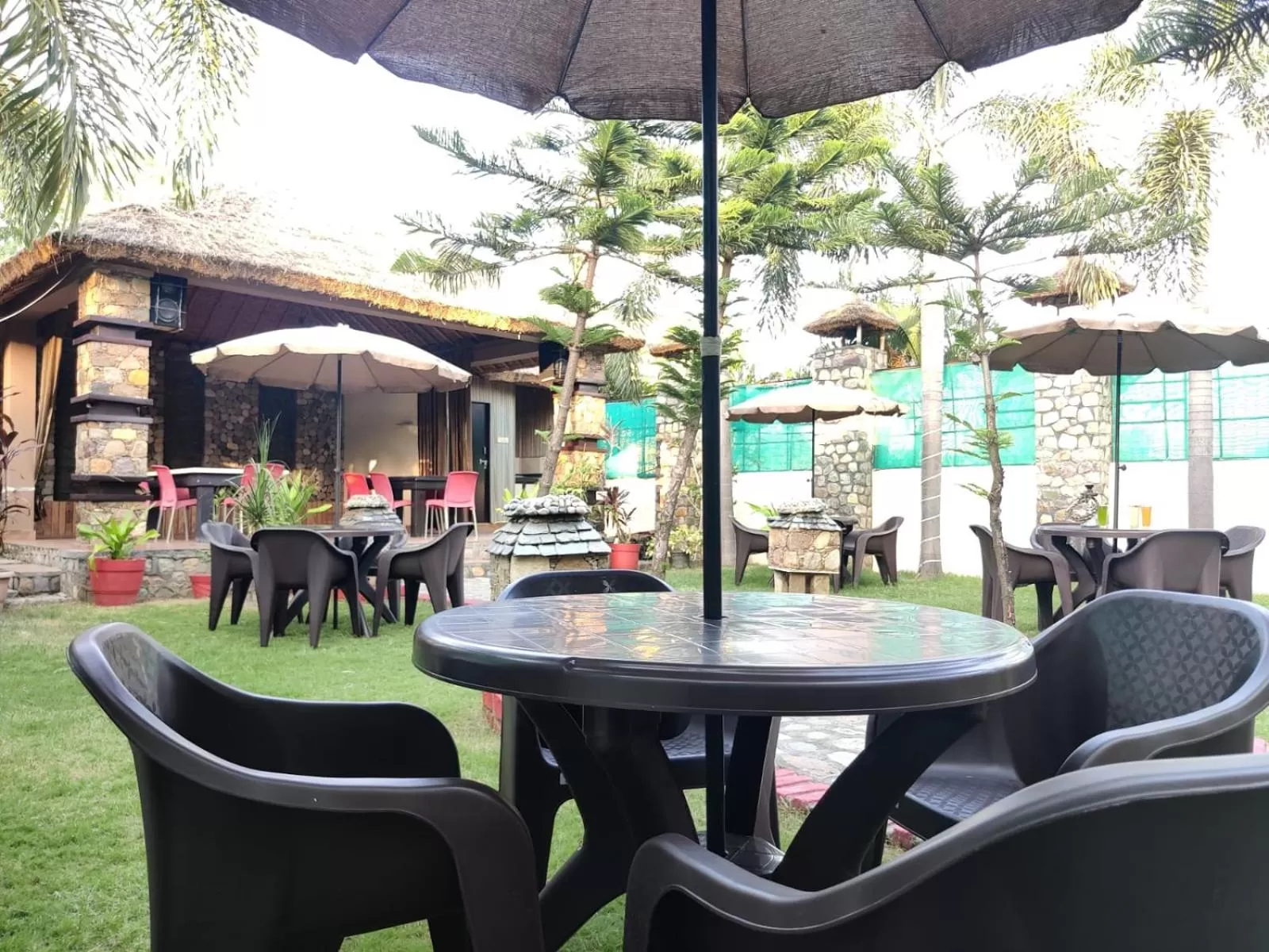 Restaurant/Places to Eat in The Corbett Jungle By JitaInn