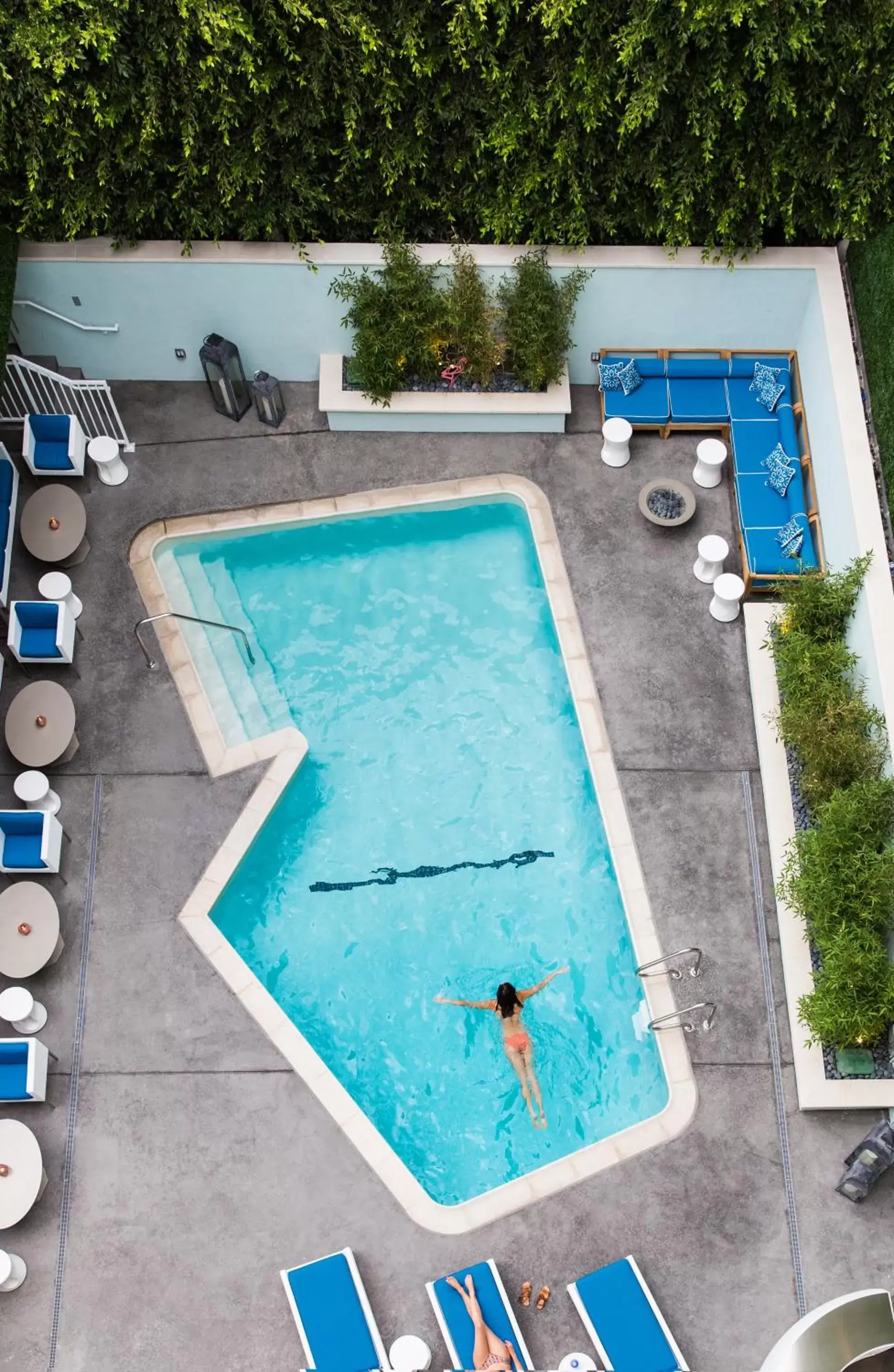Swimming Pool in Mosaic Hotel Beverly Hills