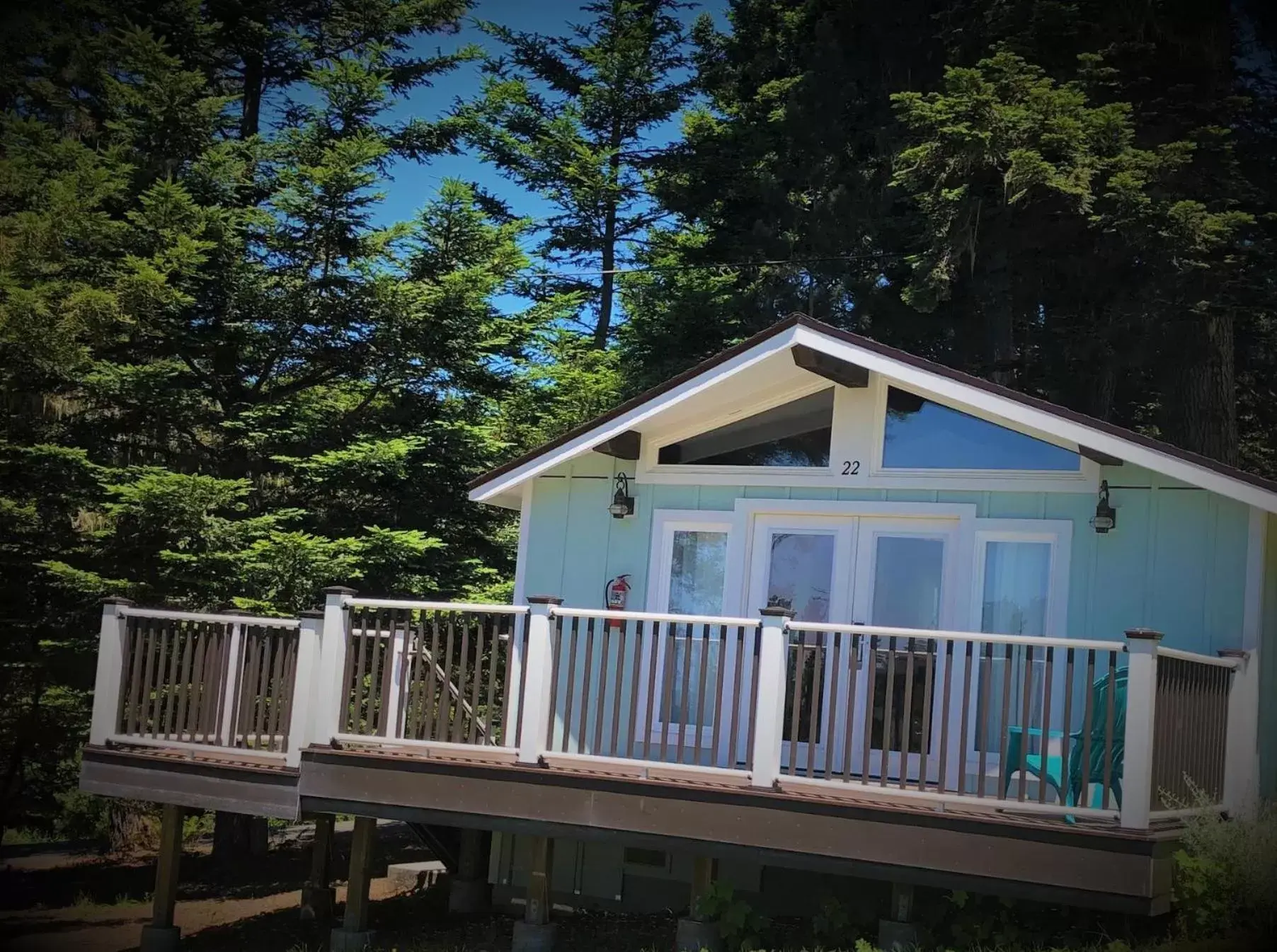 Property Building in Seafoam Lodge