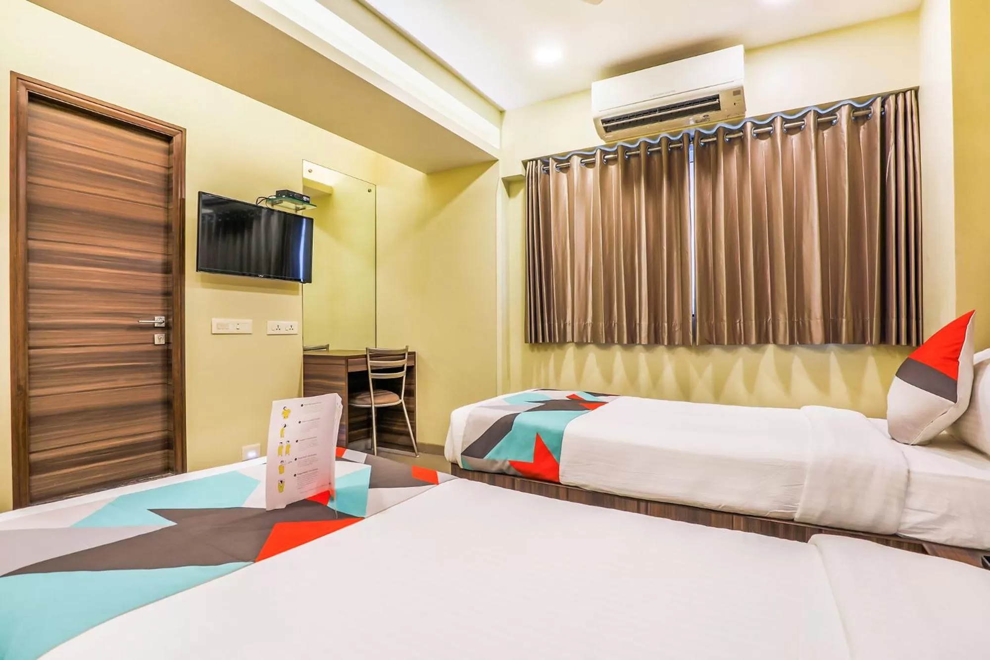 Bedroom, Bed in FabHotel Landmark Residency - Nr MIDC Turbhe