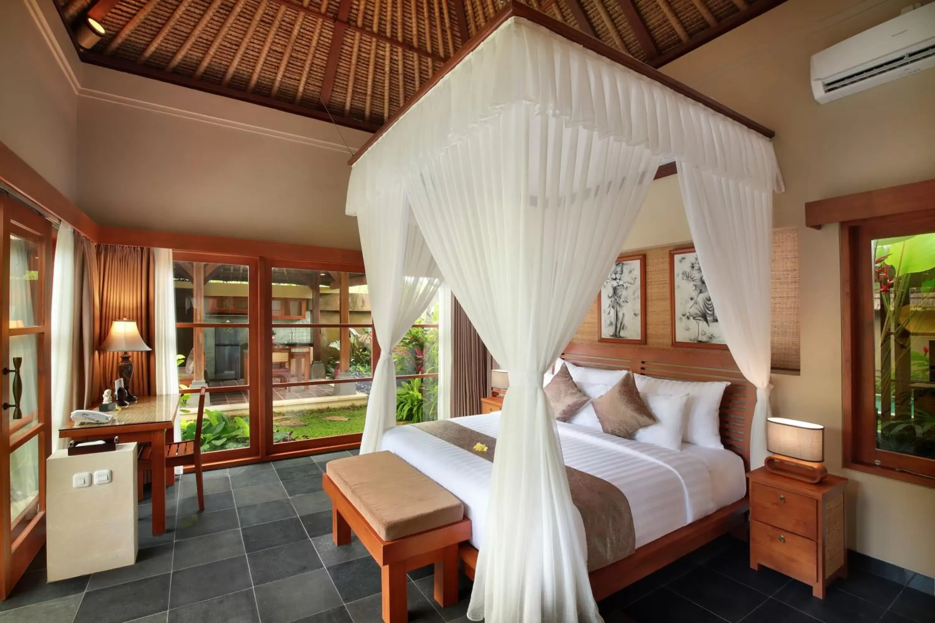 Bed in Ubud Nyuh Bali Resort & Spa - CHSE Certified