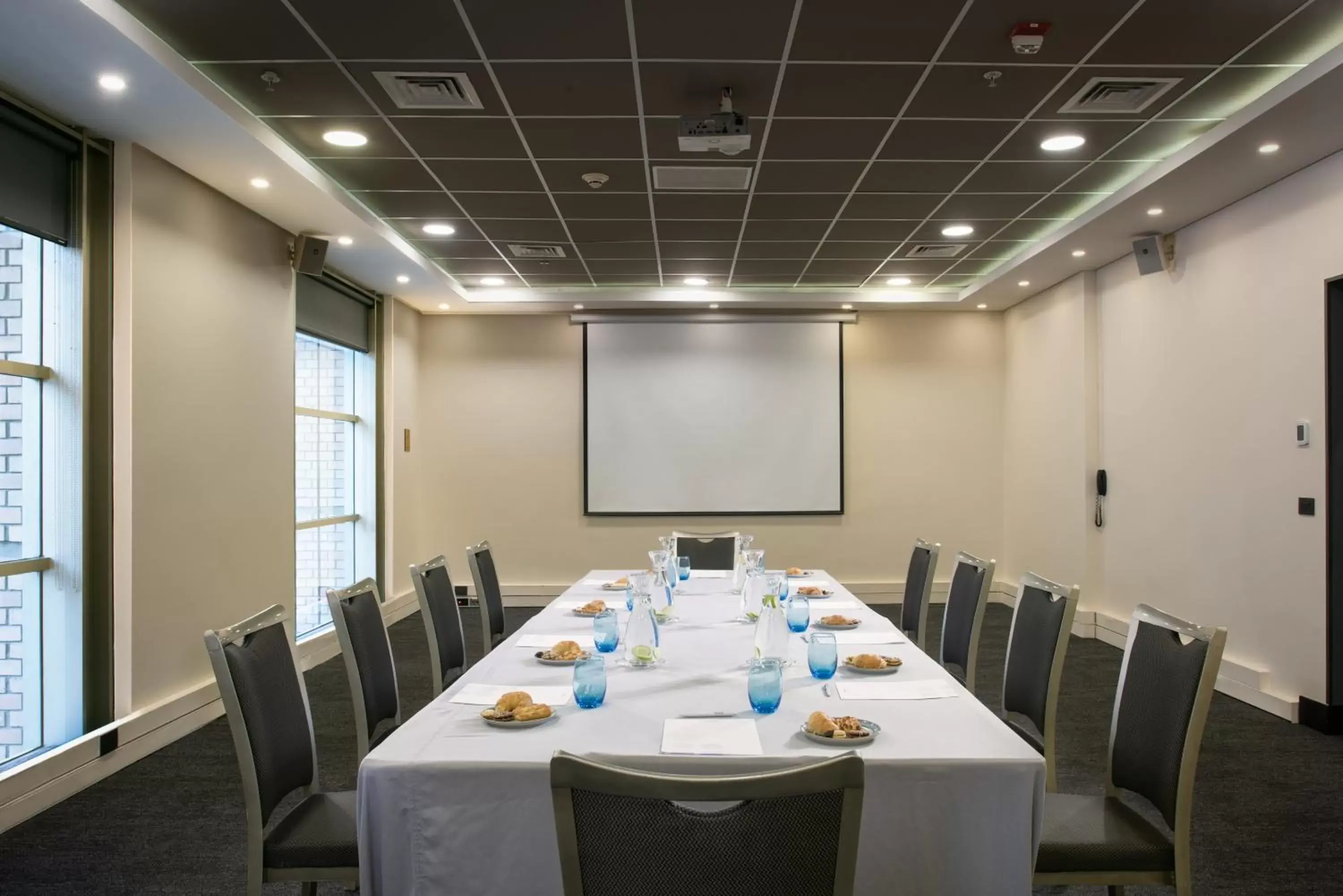 Meeting/conference room in Novotel Santiago Las Condes