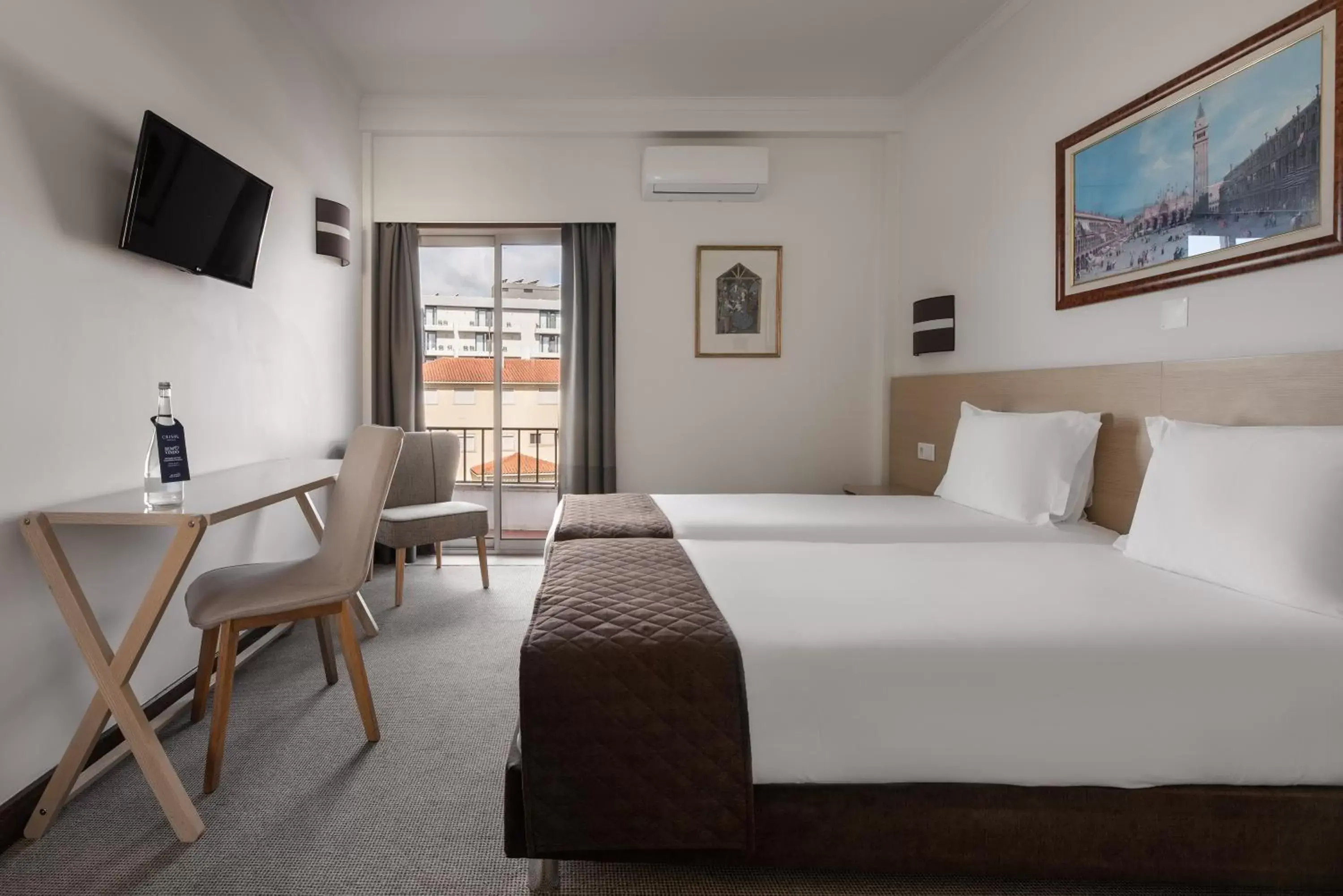 TV and multimedia, Bed in Crisol Tres Pastorinhos TV and multimedia, Bed in Crisol Tres Pastorinhos