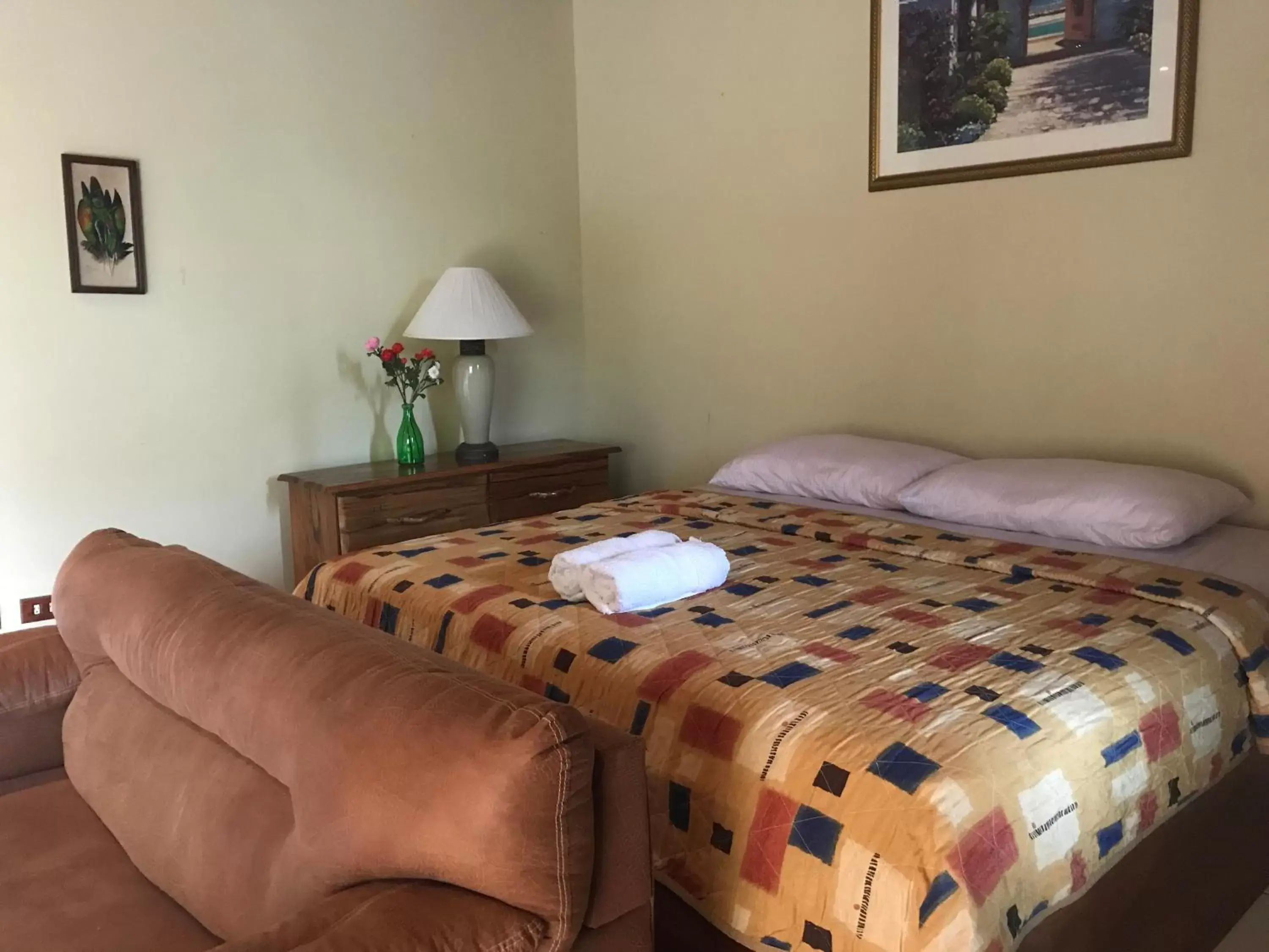 Bed in Pacifico Loft Hotel