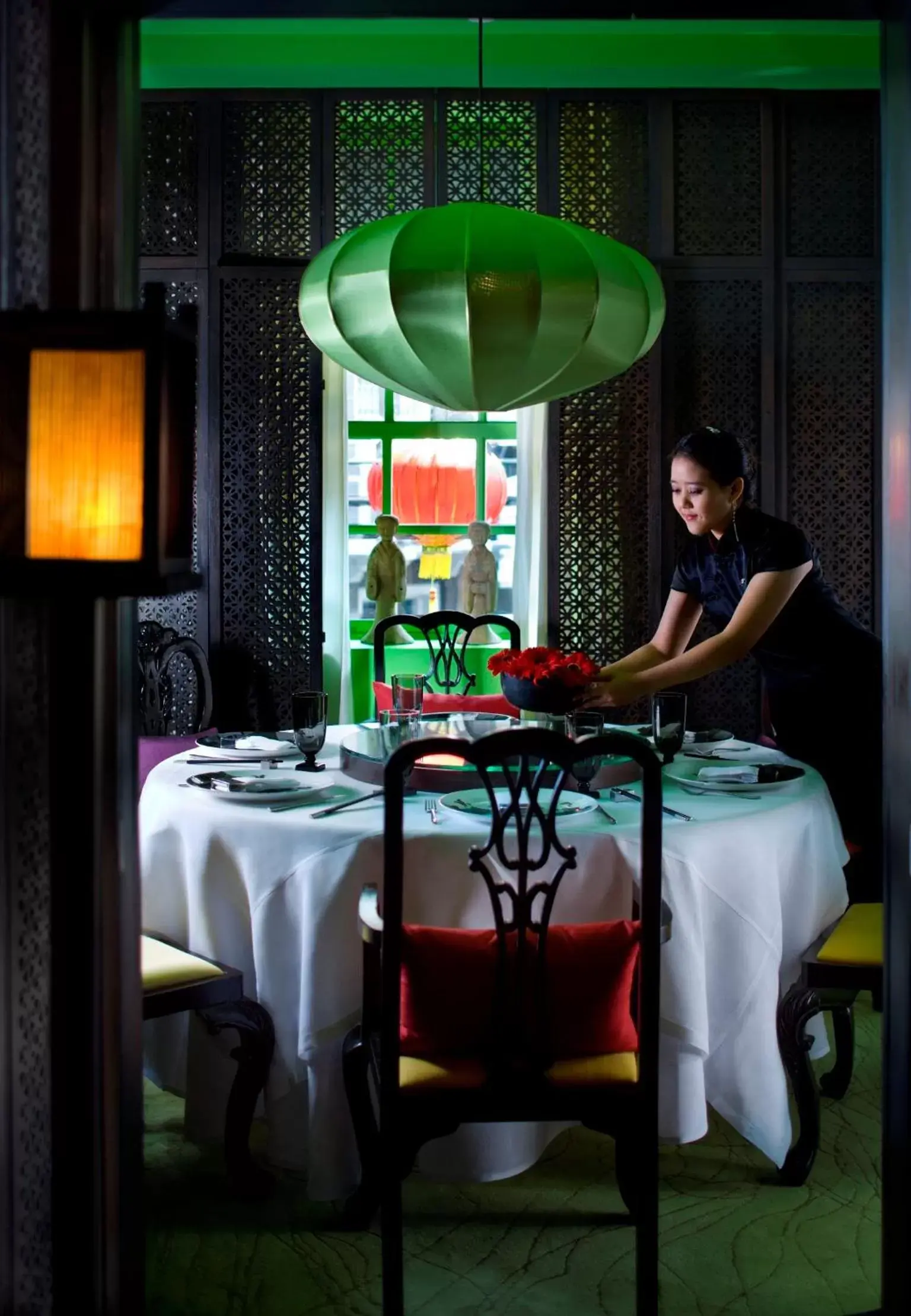 Staff, Restaurant/Places to Eat in Mandarin Oriental Bangkok - SHA Extra Plus