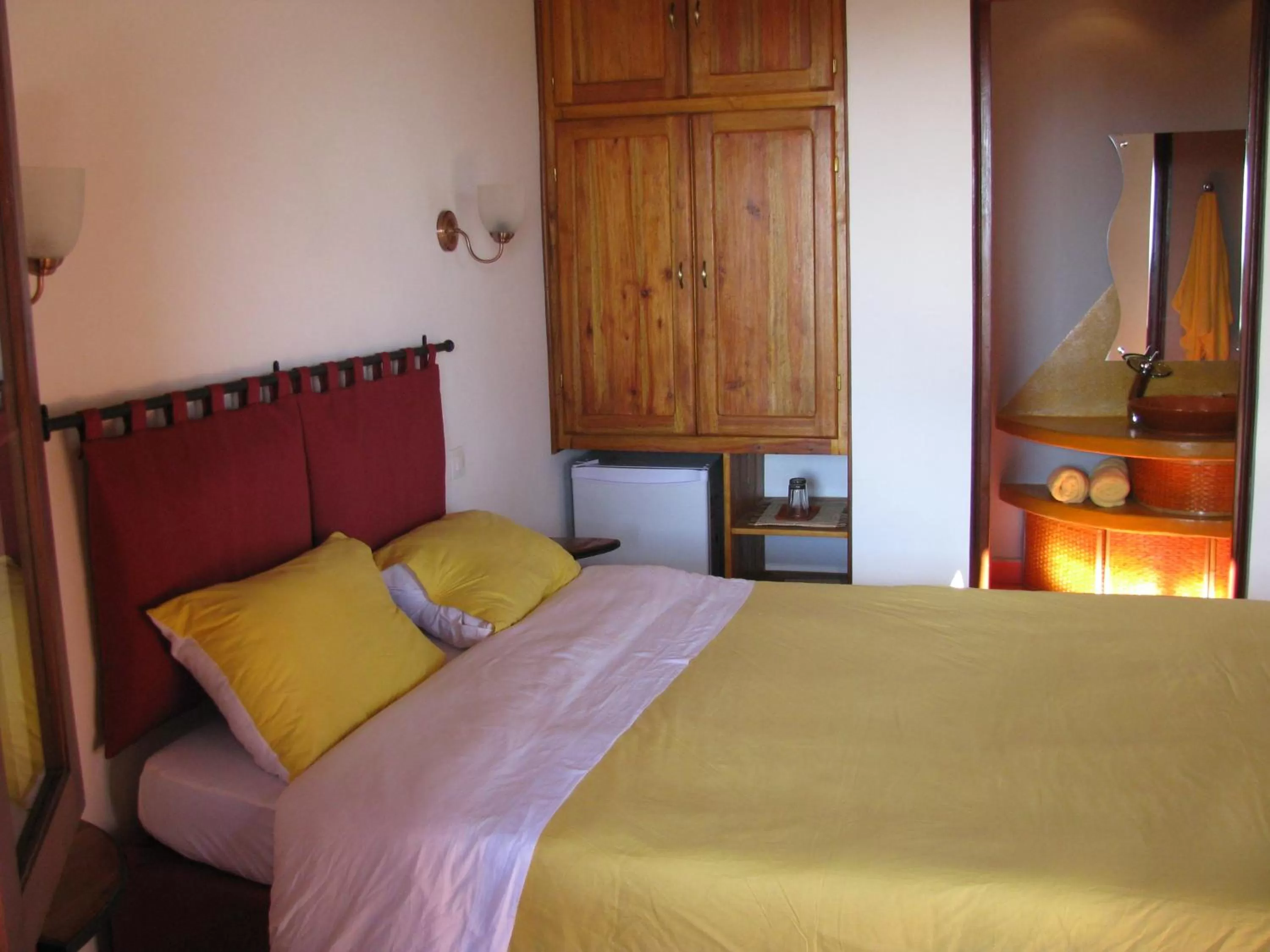 Balcony/Terrace, Bed in Belvedere Hotel