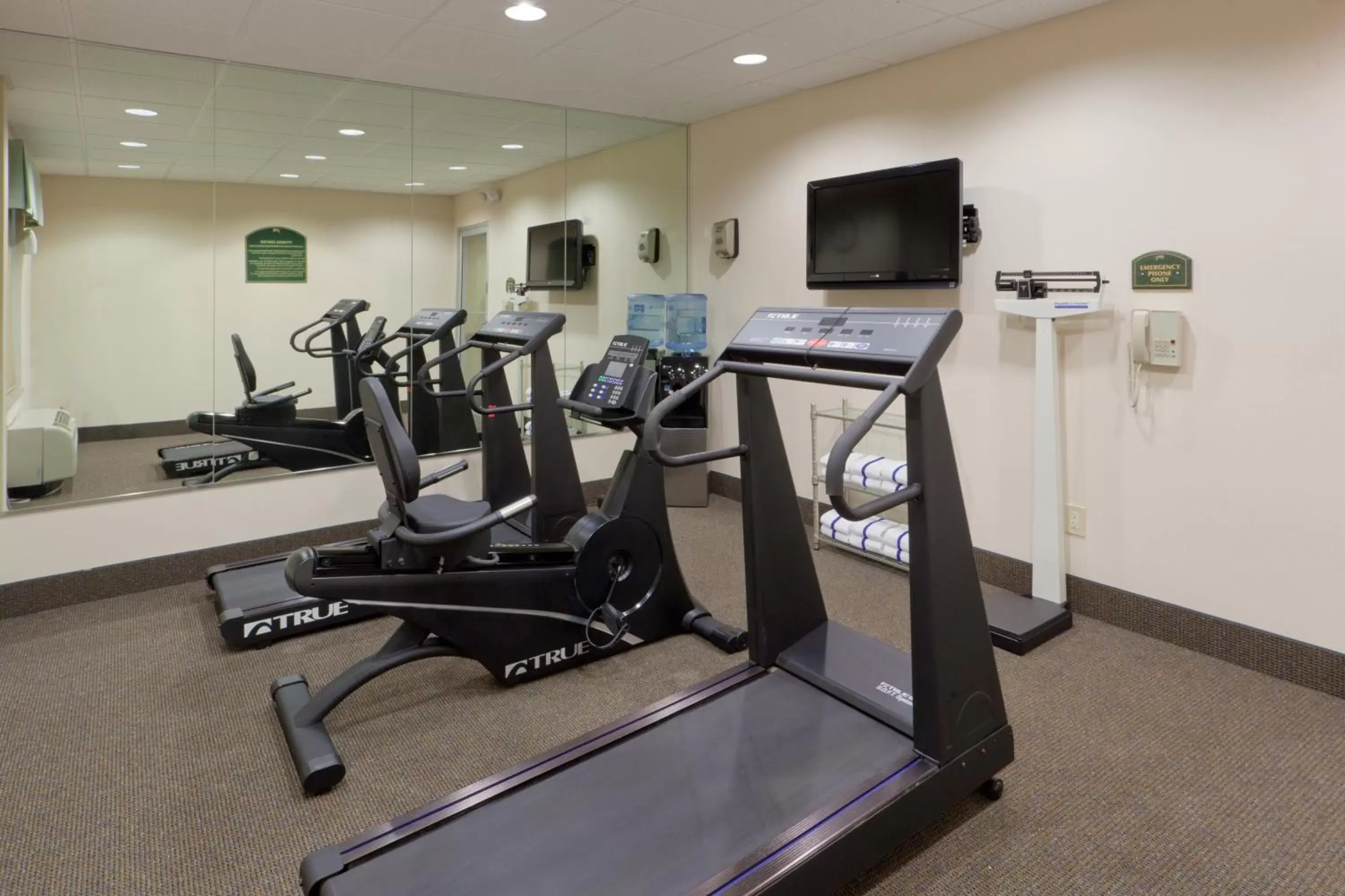 Fitness centre/facilities, Fitness Center/Facilities in Holiday Inn Express Lordstown-Newton Falls/Warren, an IHG Hotel