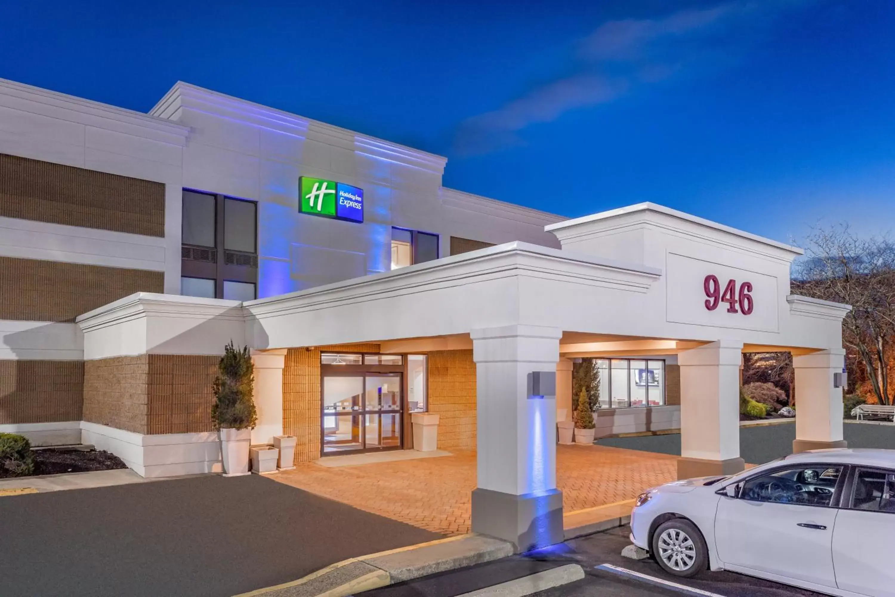 Property building in Holiday Inn Express Ramsey Mahwah by IHG Property building in Holiday Inn Express Ramsey Mahwah by IHG