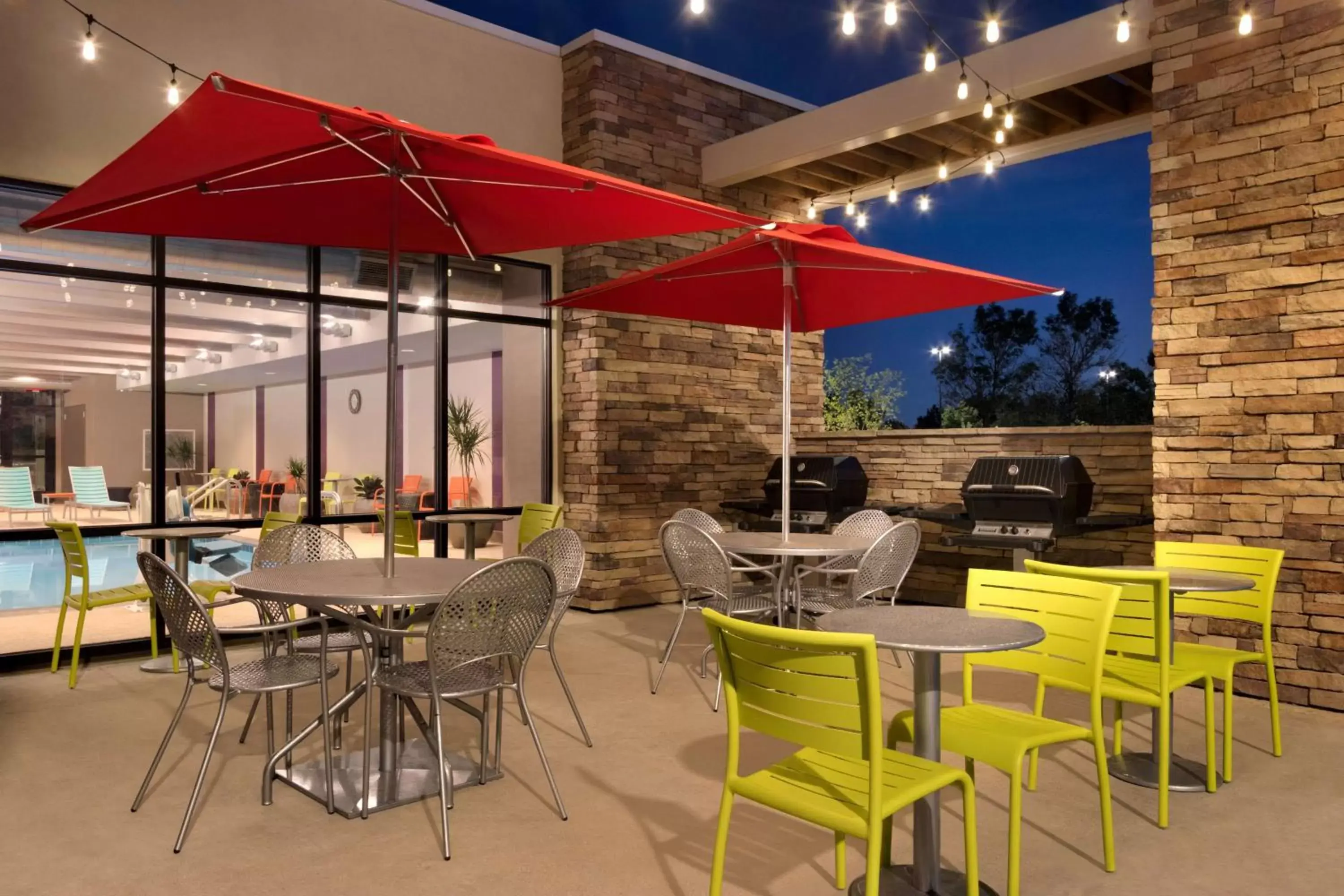Patio, Restaurant/Places to Eat in Home2 Suites by Hilton Denver/Highlands Ranch