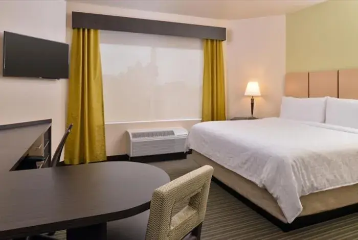 Bed in Candlewood Suites - Austin Airport by IHG Bed in Candlewood Suites - Austin Airport by IHG