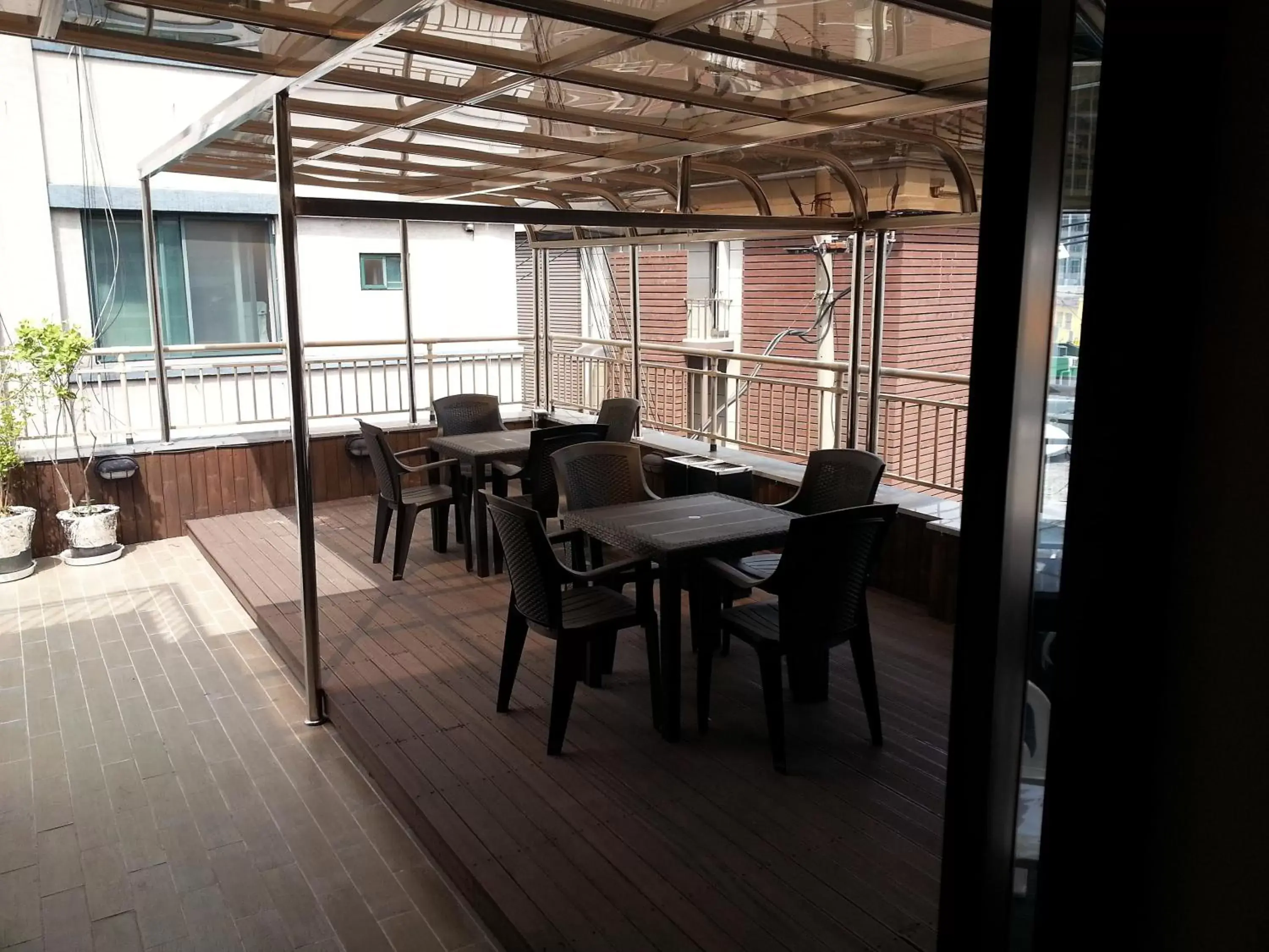 Balcony/Terrace, Restaurant/Places to Eat in Namsan Hill Hotel