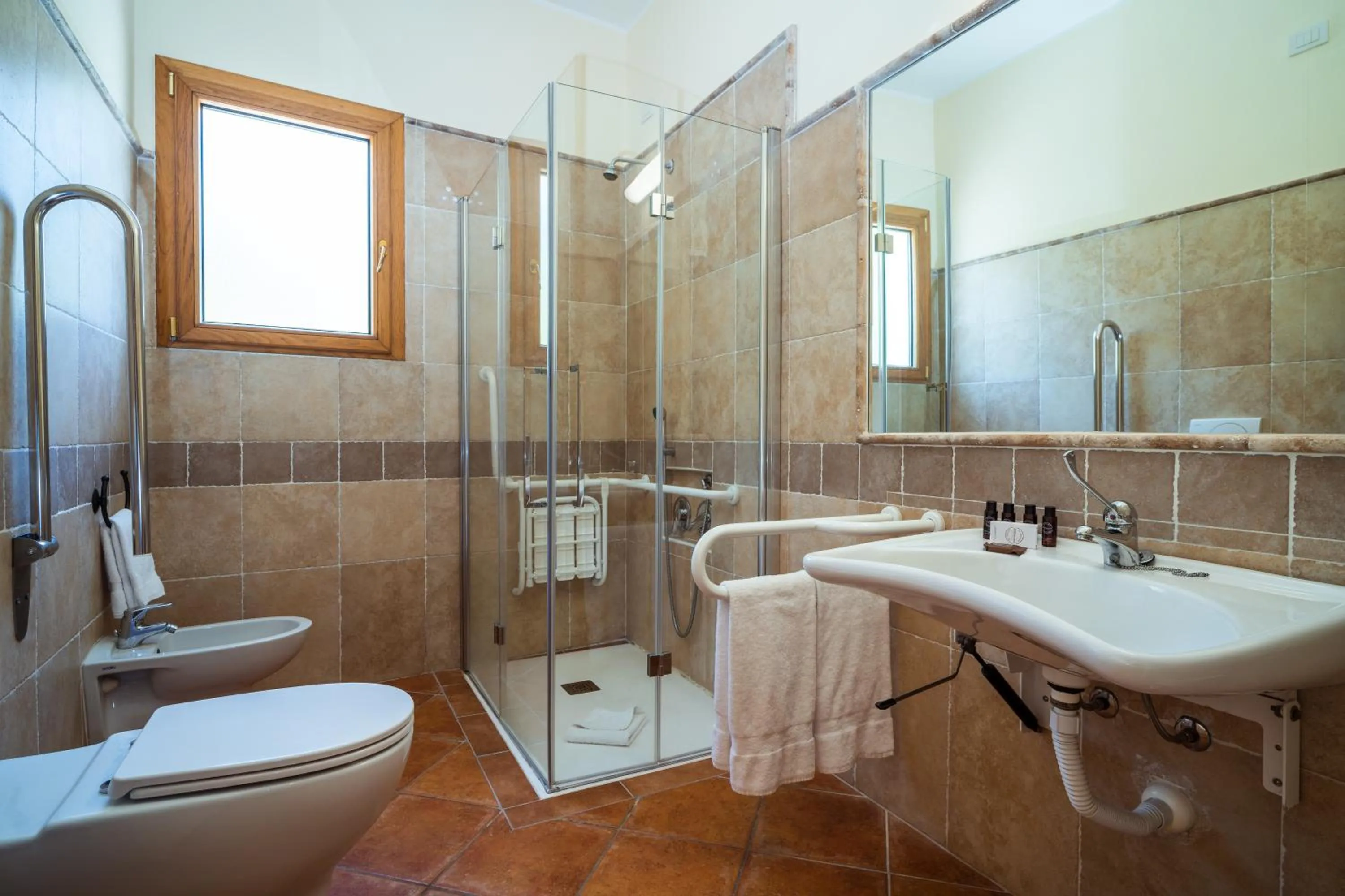 Shower in Hotel dP Olbia - Sardinia