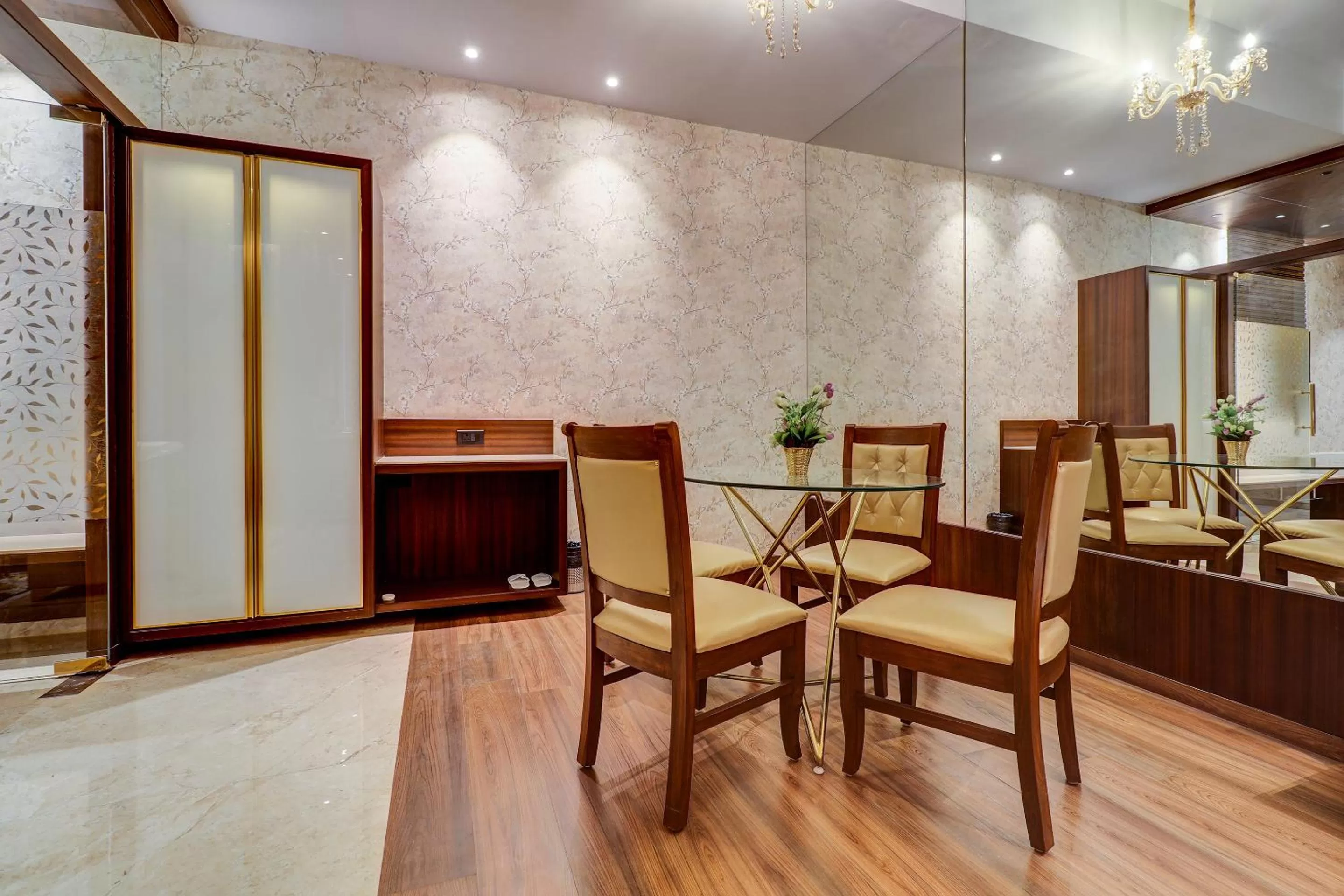 Dining area in Hotel Gurudev Grand