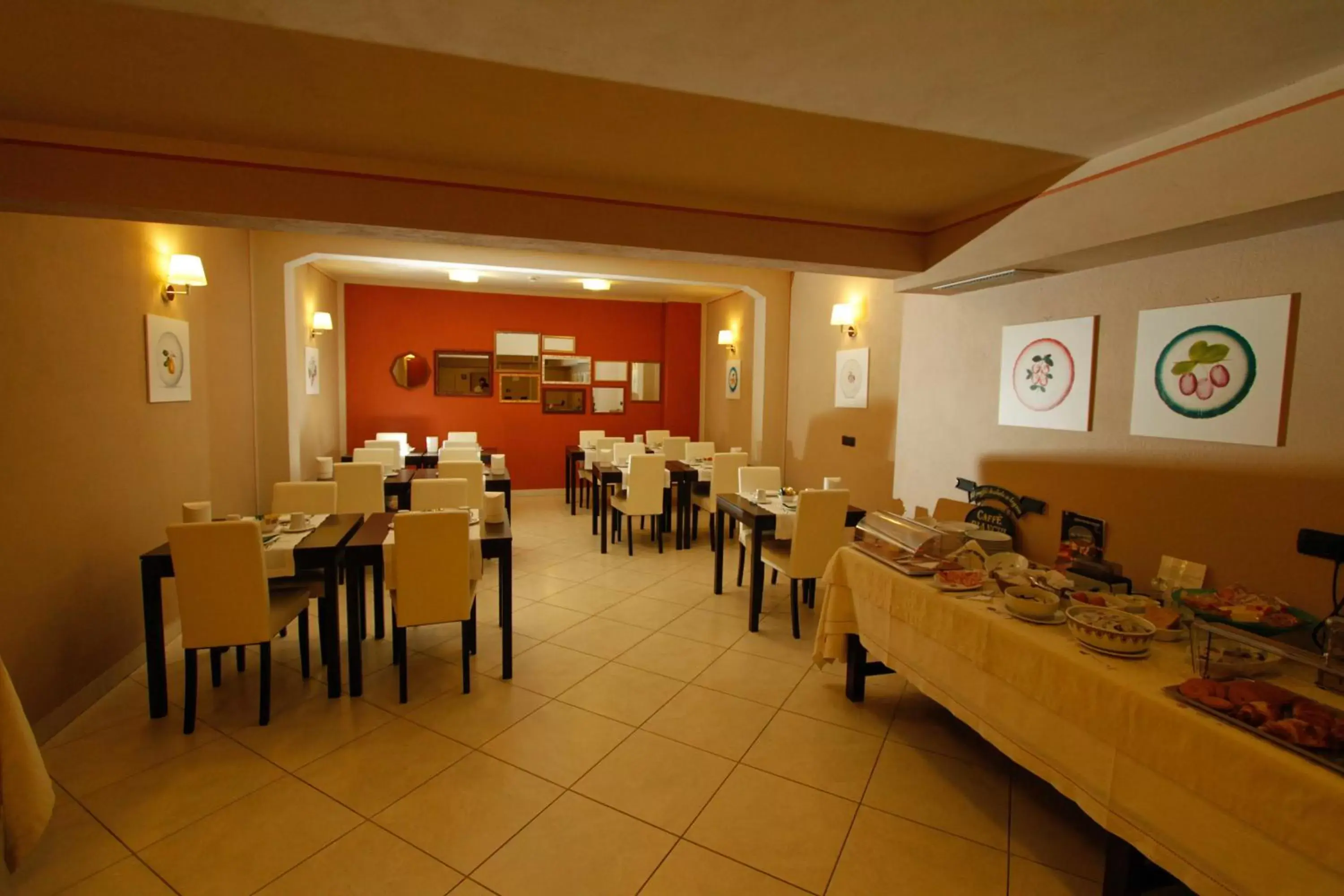 Breakfast, Restaurant/Places to Eat in Albergo della Ceramica