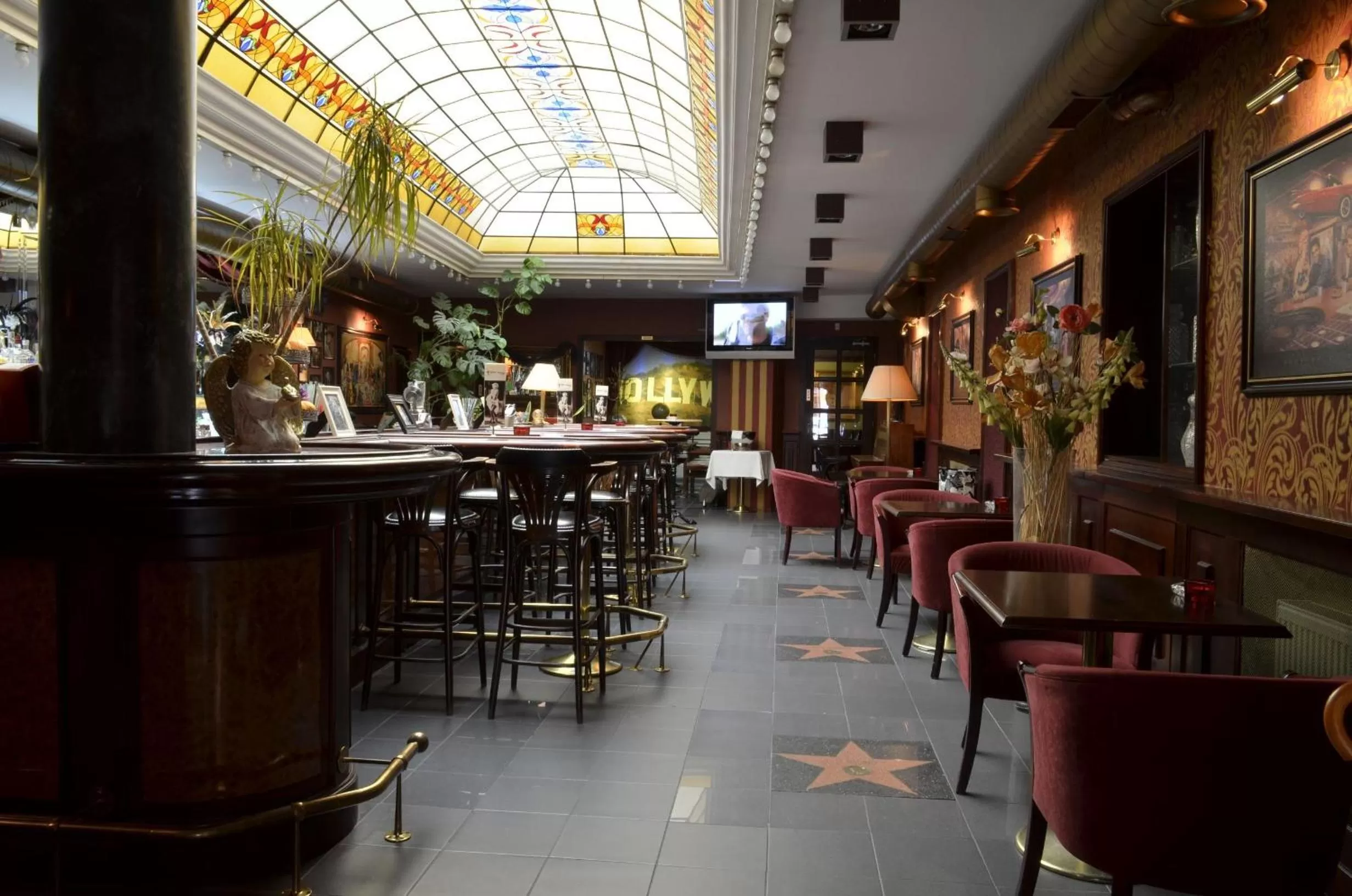 Lounge or bar, Lounge/Bar in Film Hotel