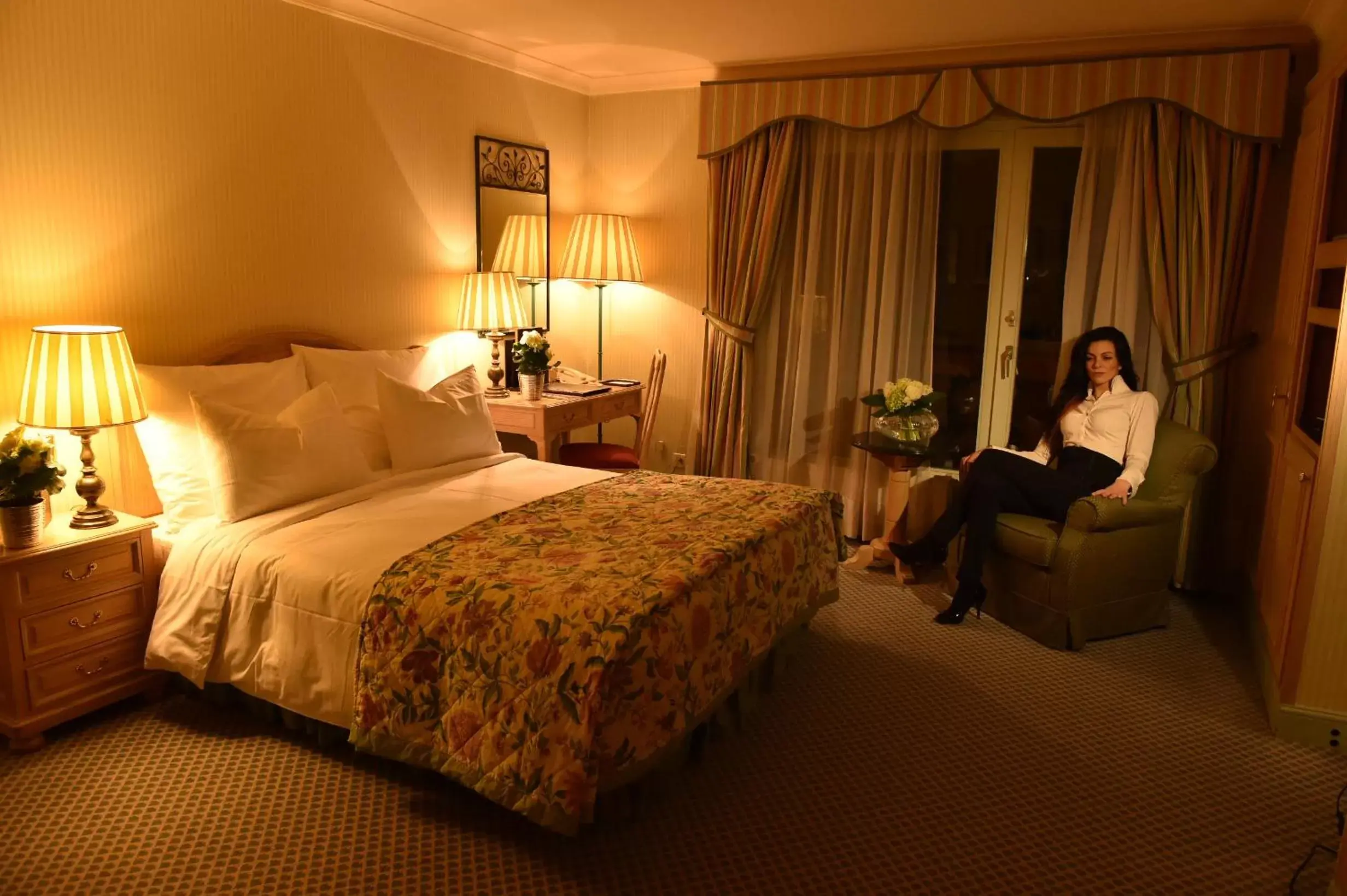Photo of the whole room, Room Photo in Grand Hôtel du Golf & Palace