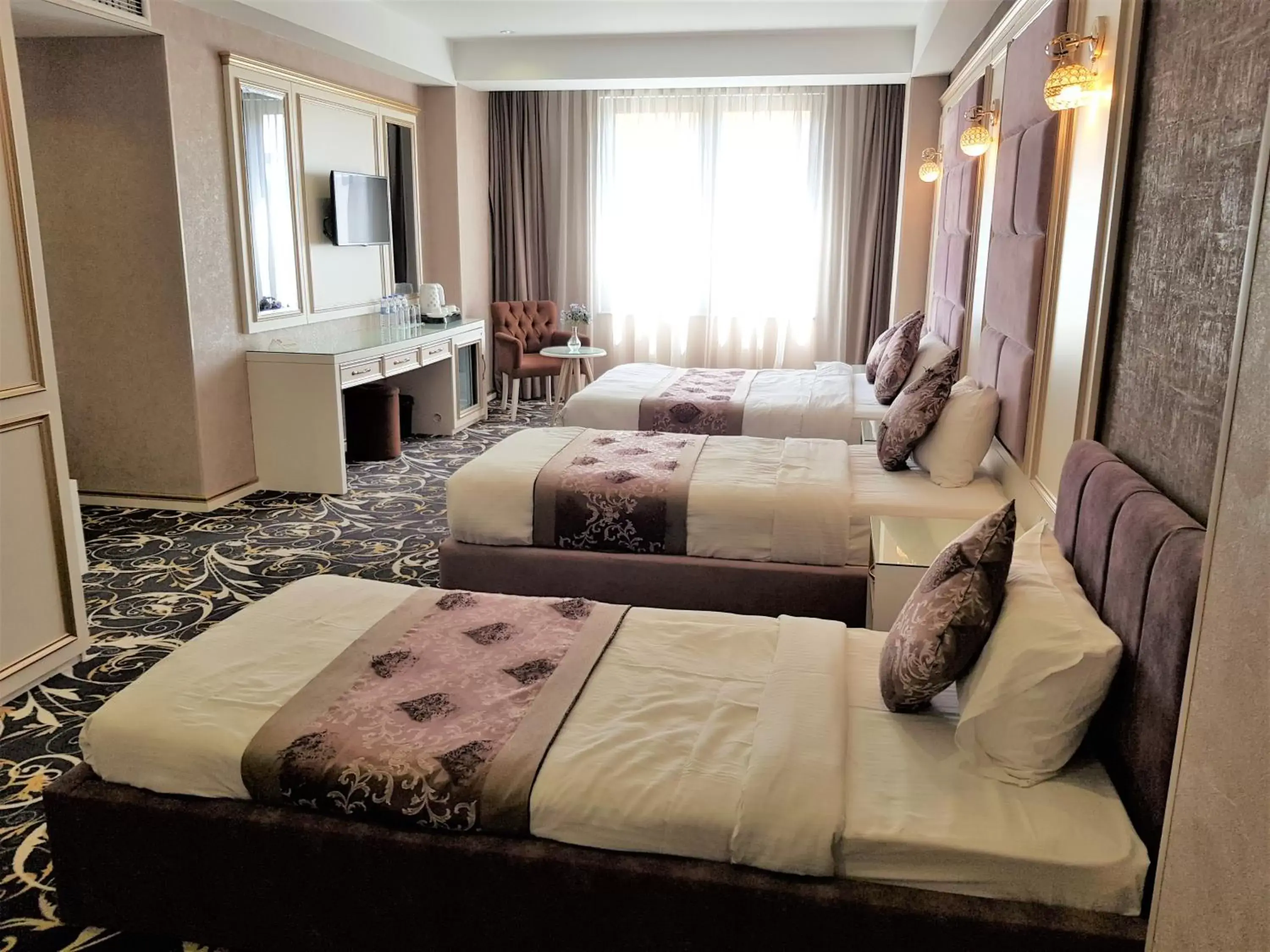 Photo of the whole room, Bed in Gold Tbilisi Hotel