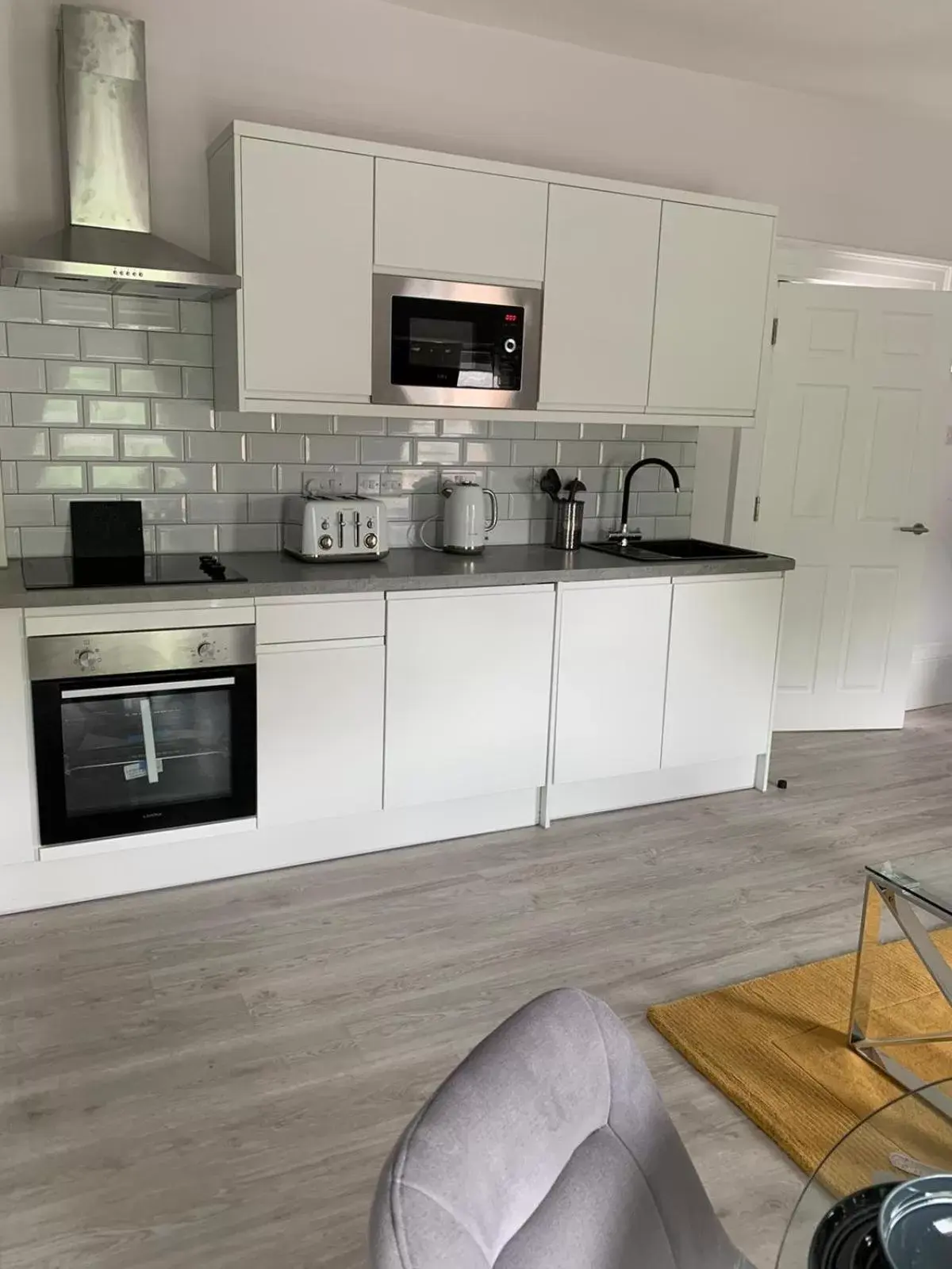 Kitchen or kitchenette, Kitchen/Kitchenette in Winckley Square Residences