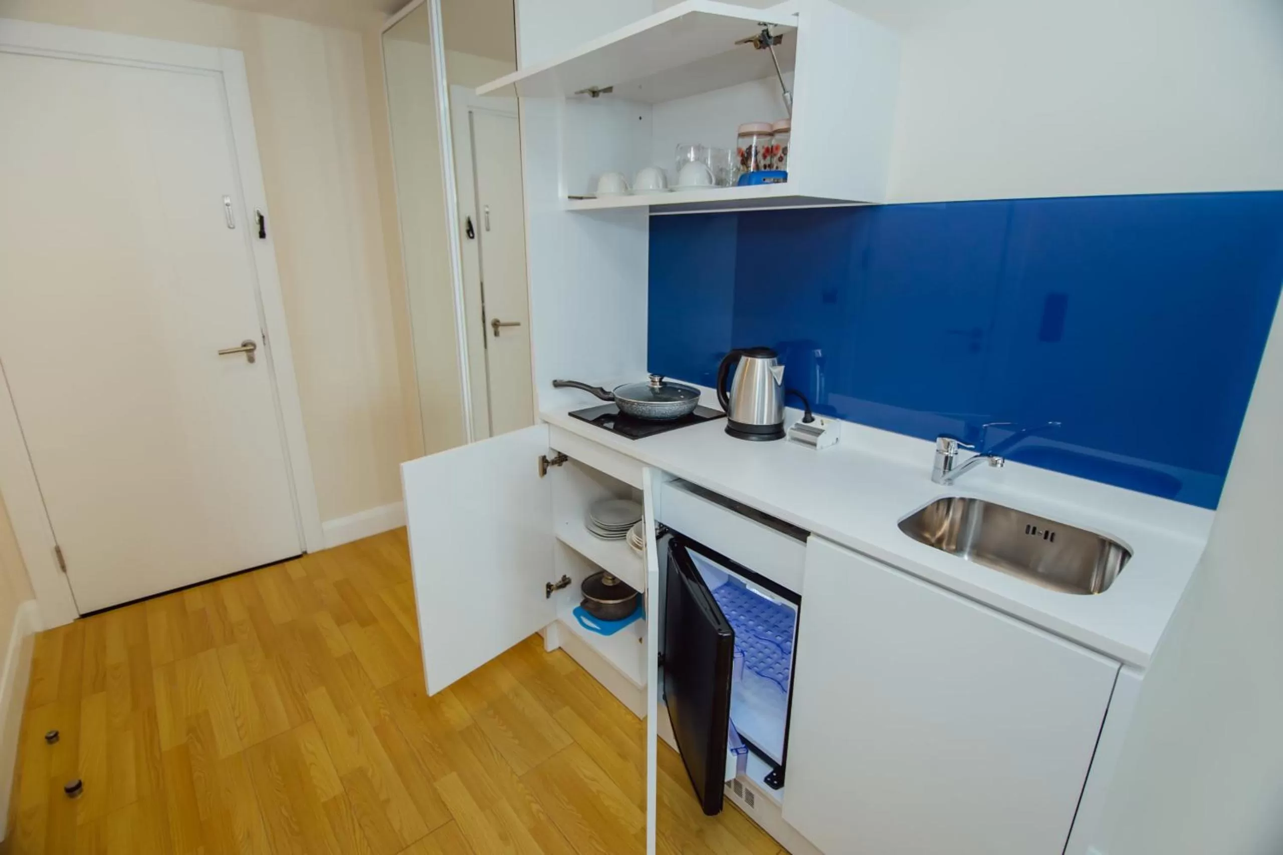 Kitchen or kitchenette, Kitchen/Kitchenette in Orbi City Batumi Beach
