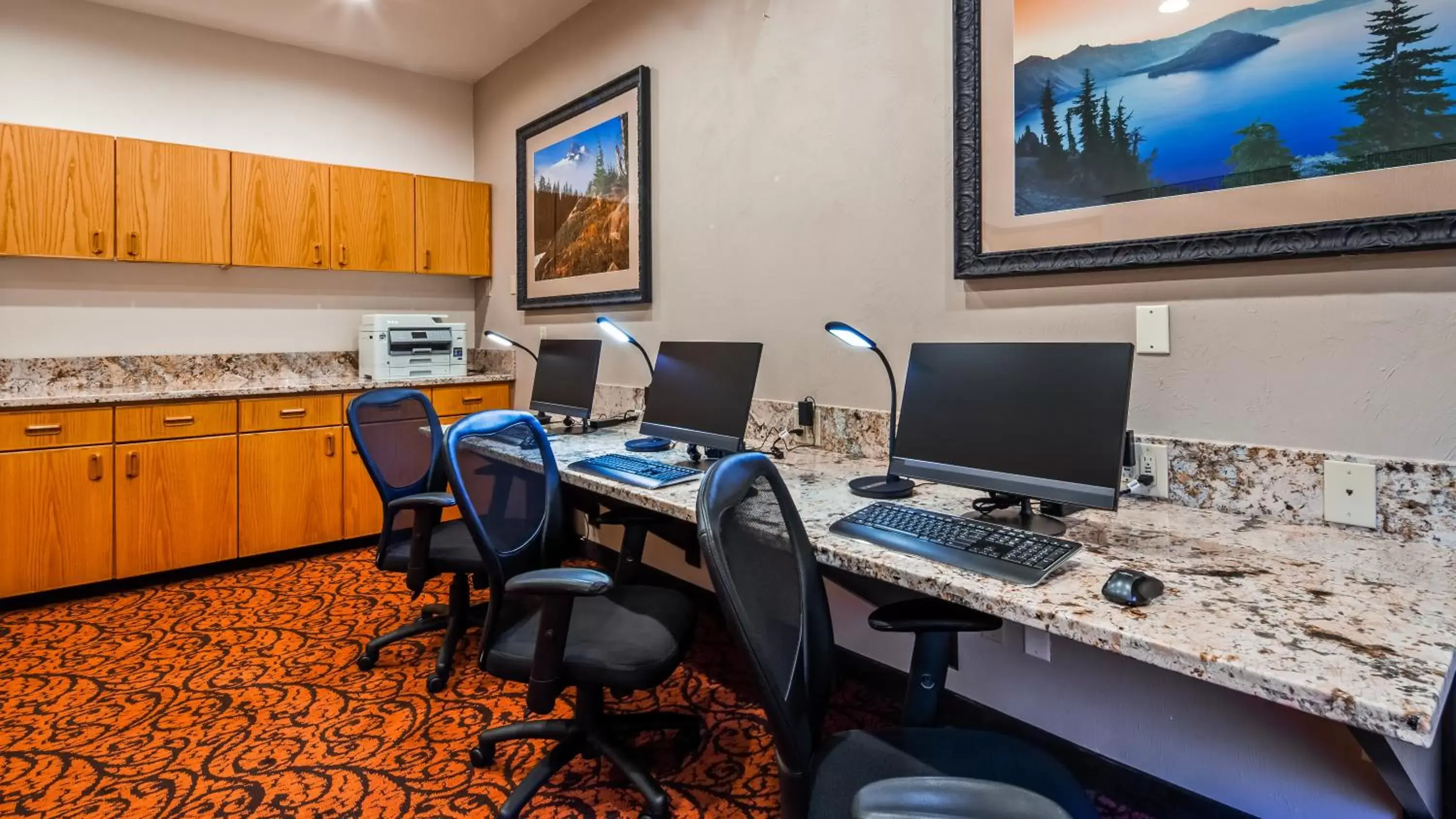 Business facilities, Business Area/Conference Room in Best Western Plus Mill Creek Inn