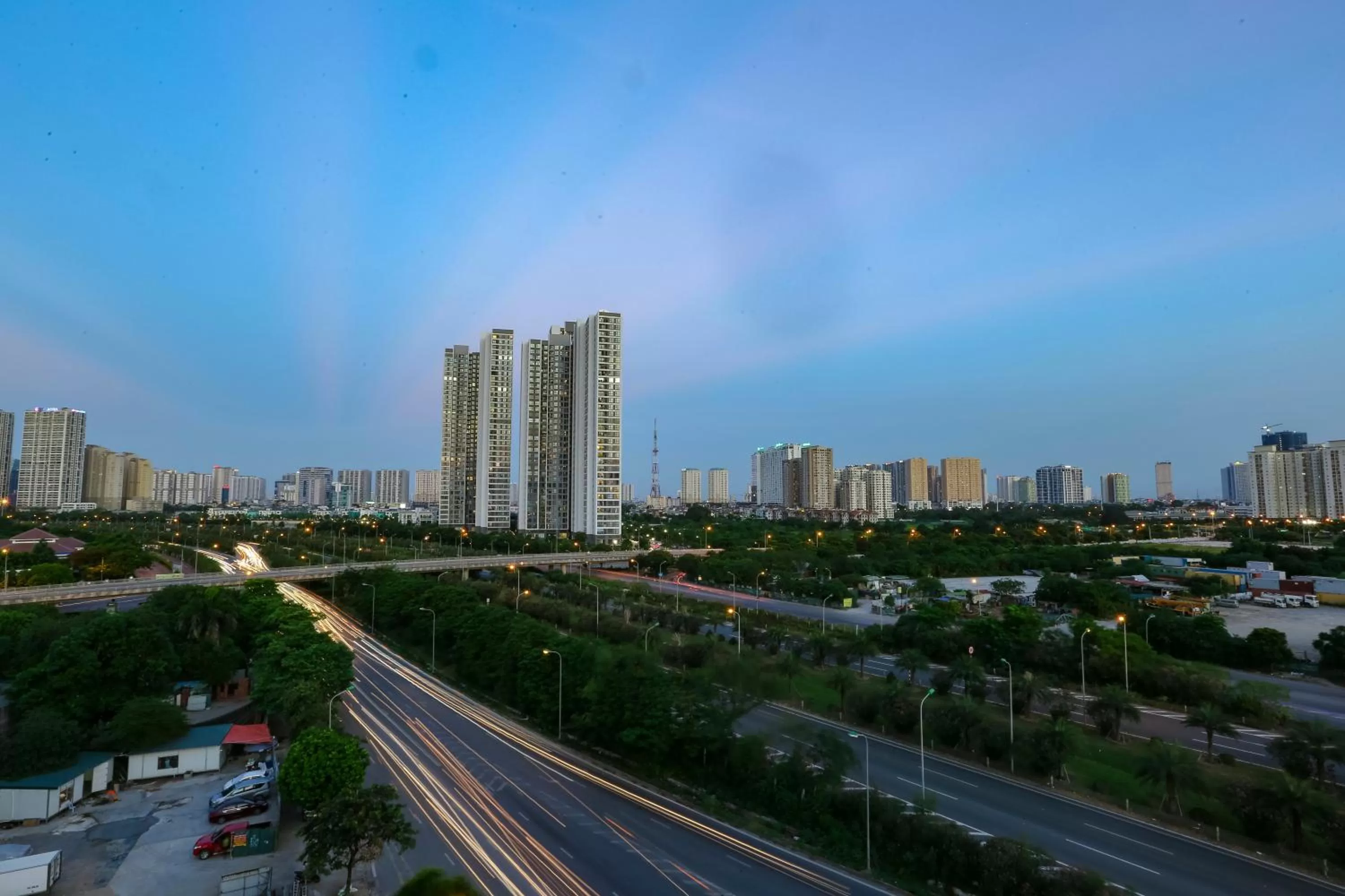 Property building in Western Skyline Hotel