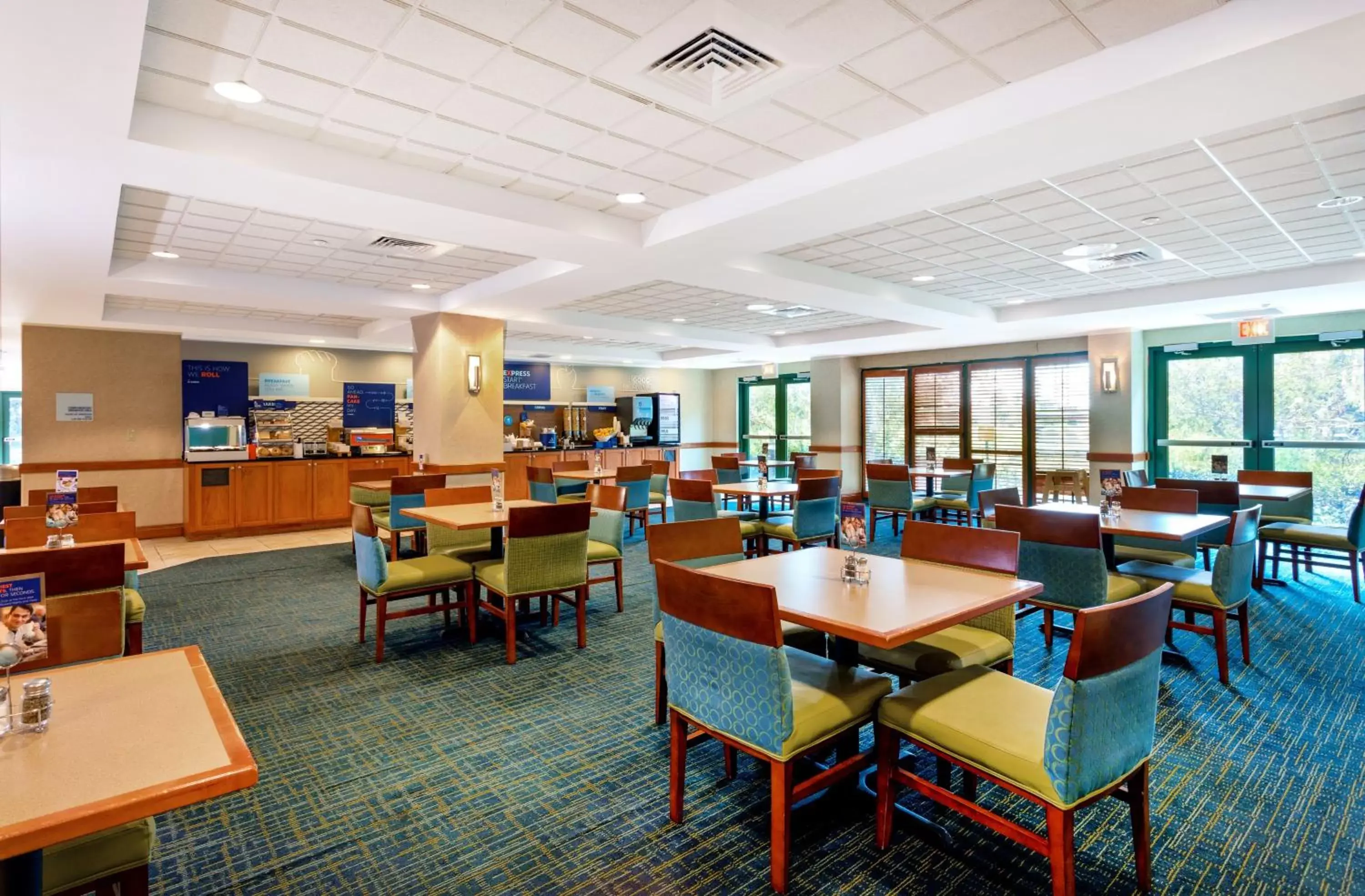 Breakfast, Restaurant/Places to Eat in Holiday Inn Express & Suites Bradenton East-Lakewood Ranch, an IHG Hotel