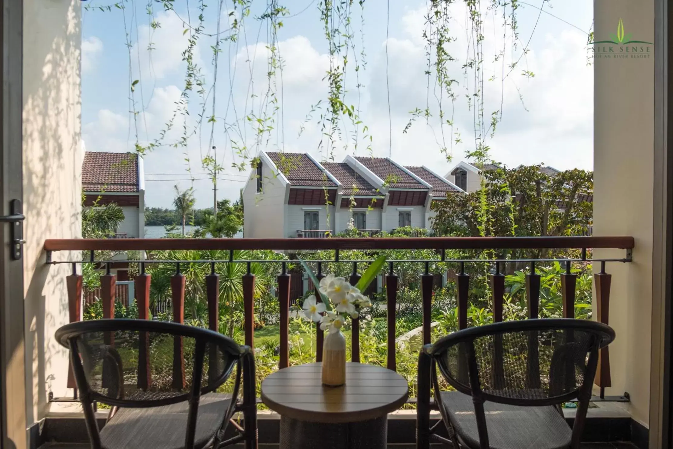 Balcony/Terrace in Silk Sense Hoi An River Resort