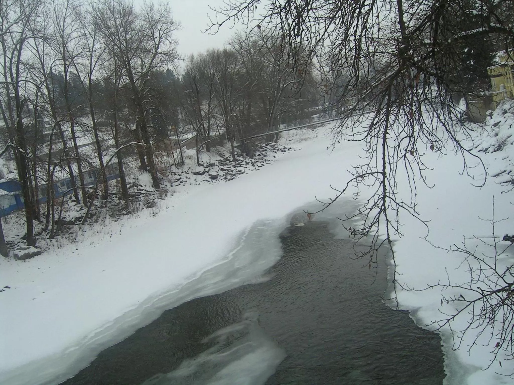 Winter in Johnny's Motel