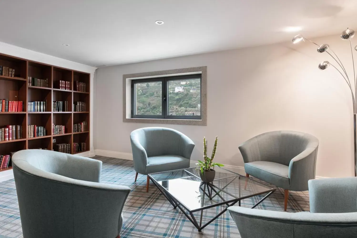 Living room in Eurostars Porto Douro Living room in Eurostars Porto Douro