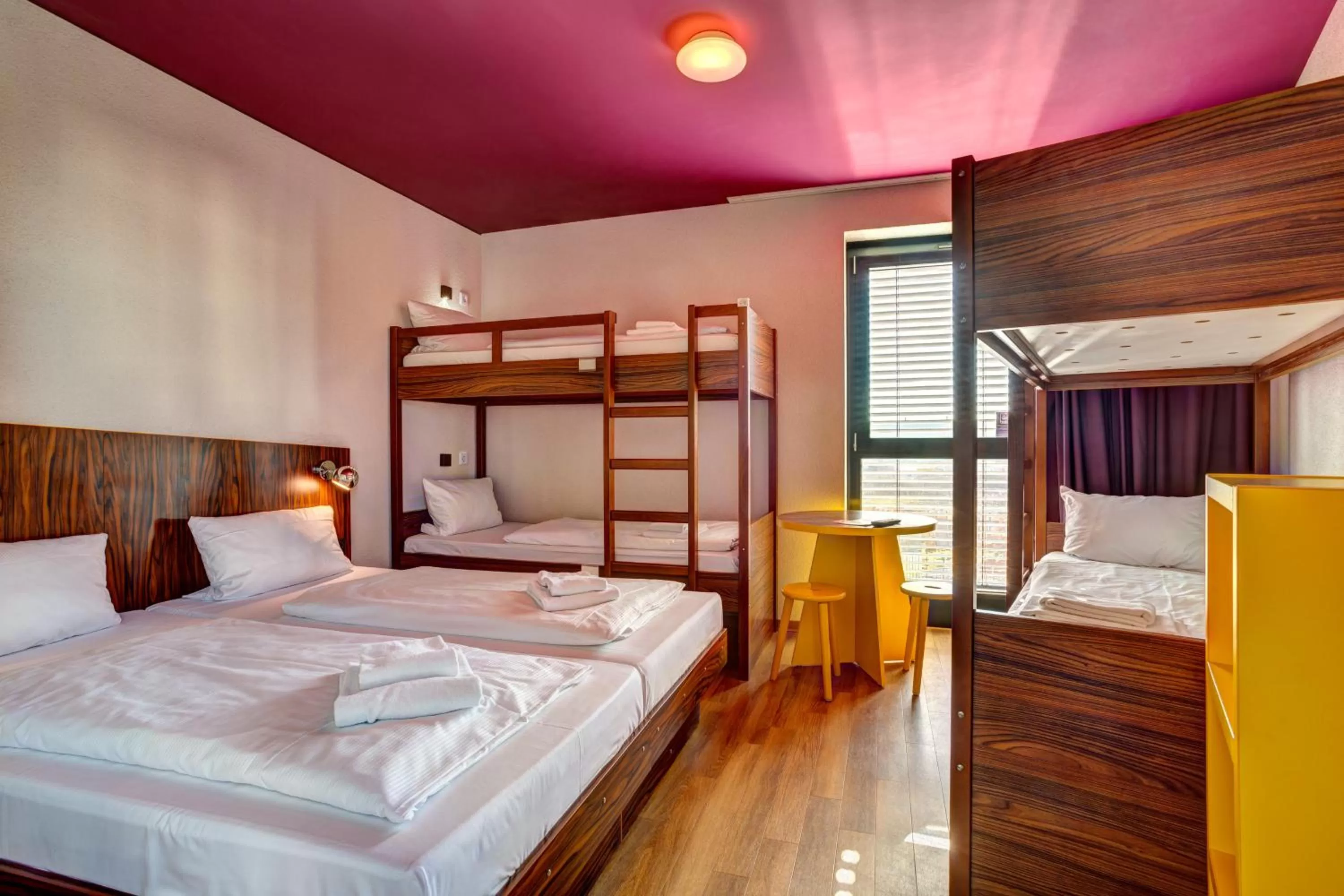 Photo of the whole room, Bed in MEININGER Hotel Frankfurt Main / Airport